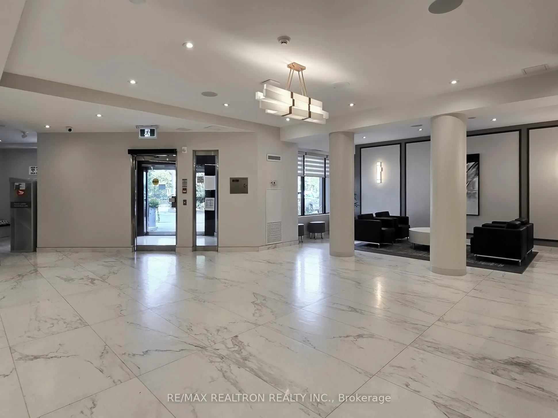 7460 Bathurst Street, #1111