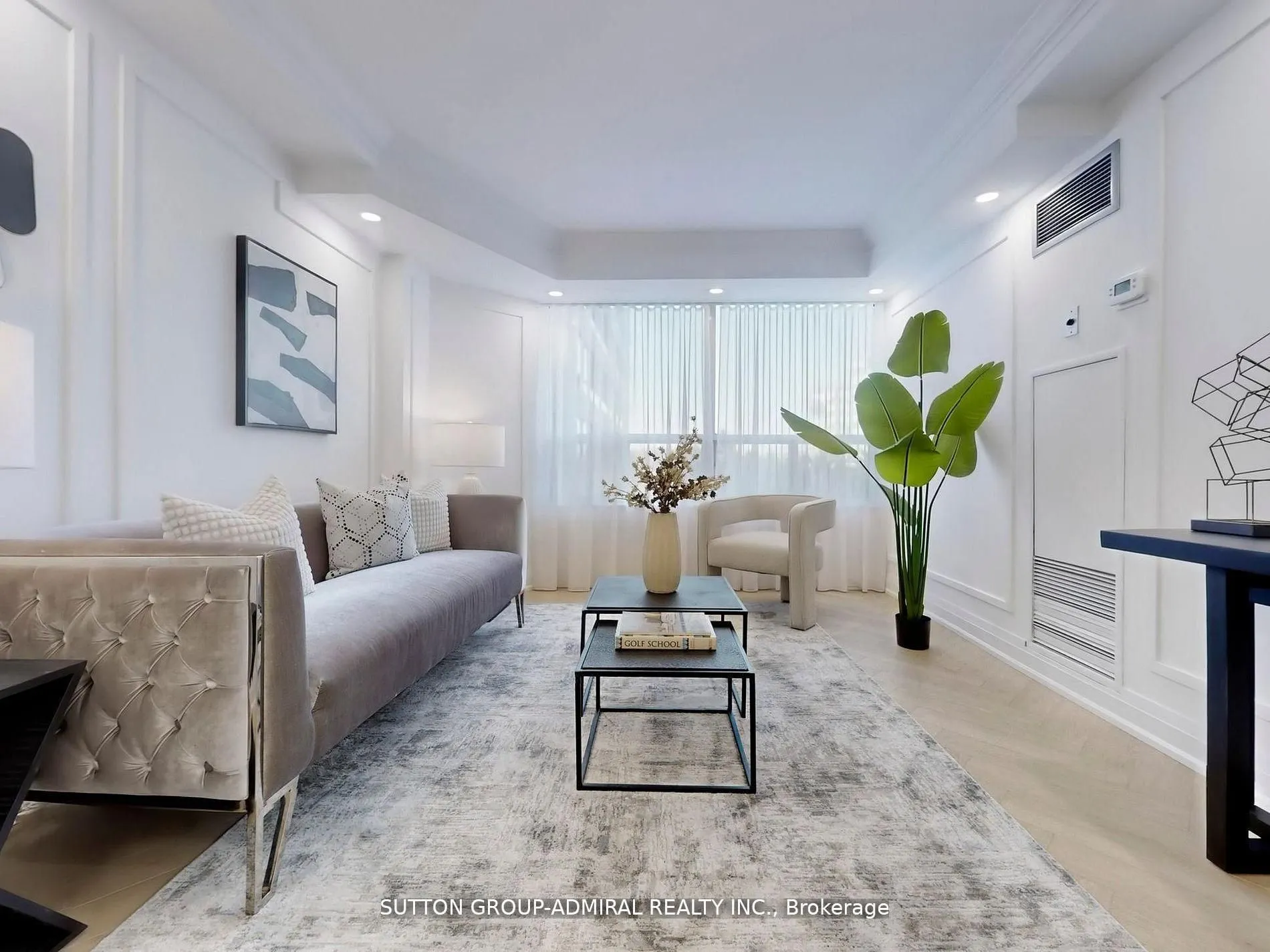 11 Townsgate Drive, #401