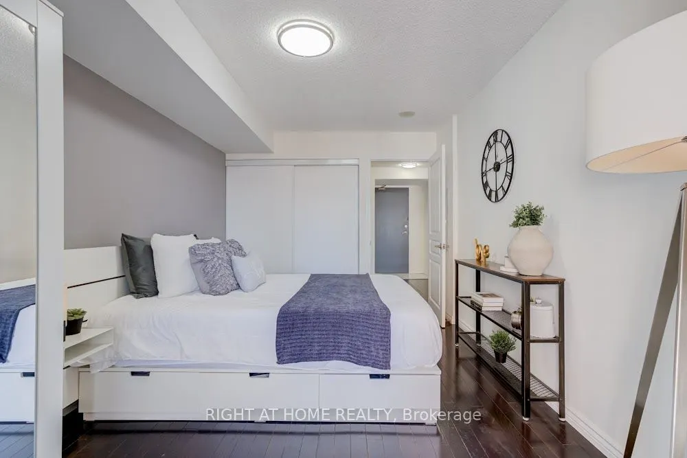 19 Northern Heights Drive, #304