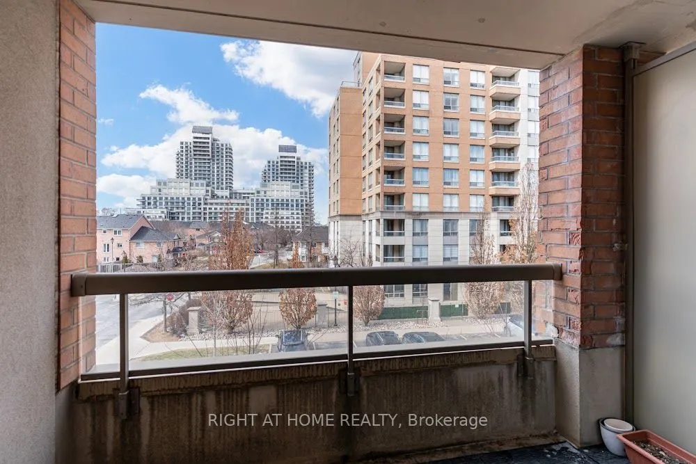 19 Northern Heights Drive, #304
