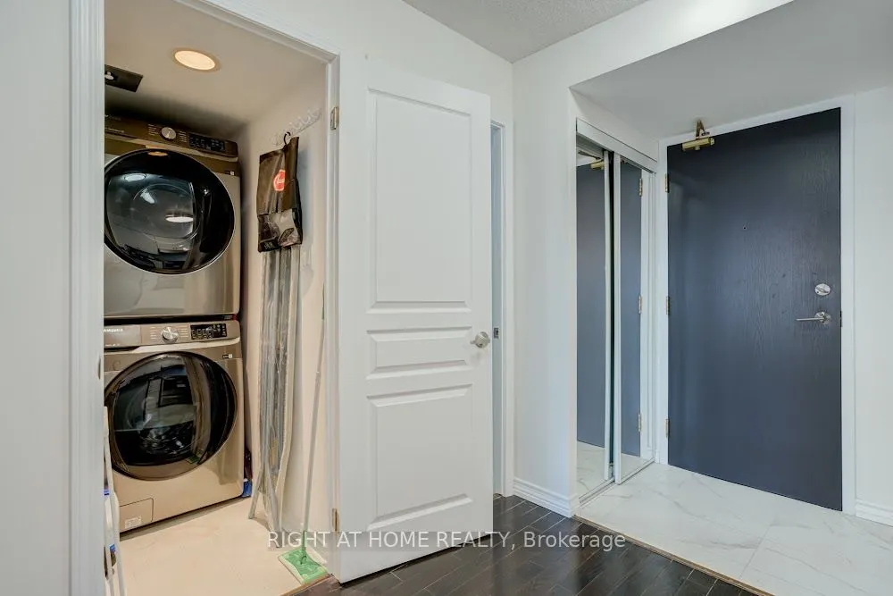 19 Northern Heights Drive, #304