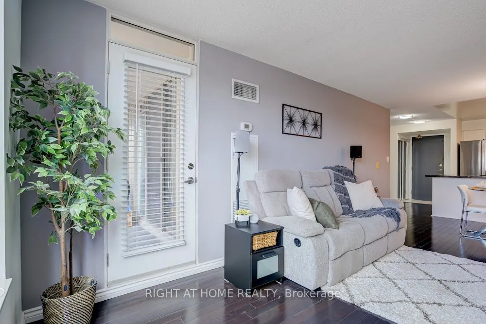 19 Northern Heights Drive, #304