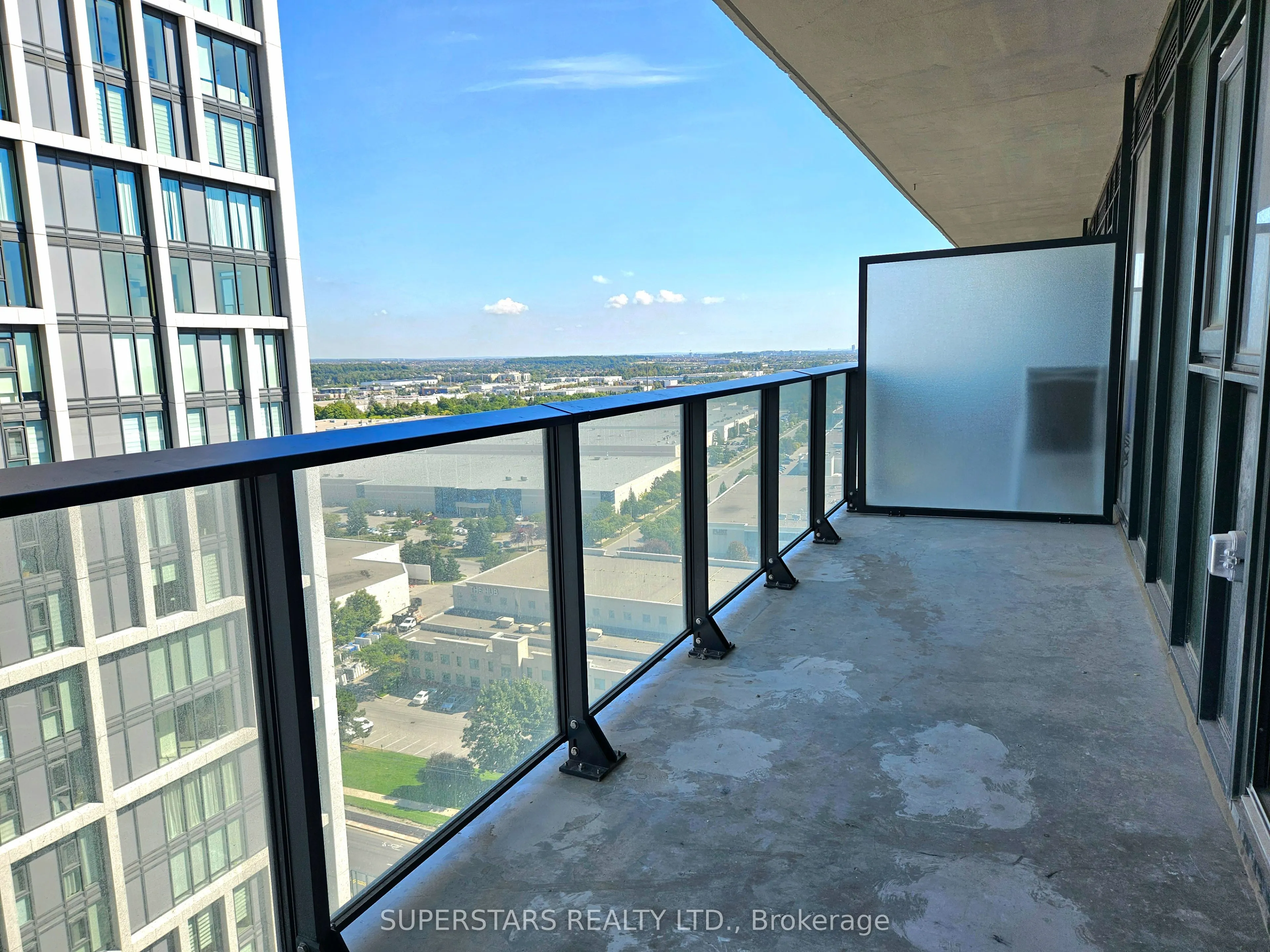 8960 Jane Street, #1718