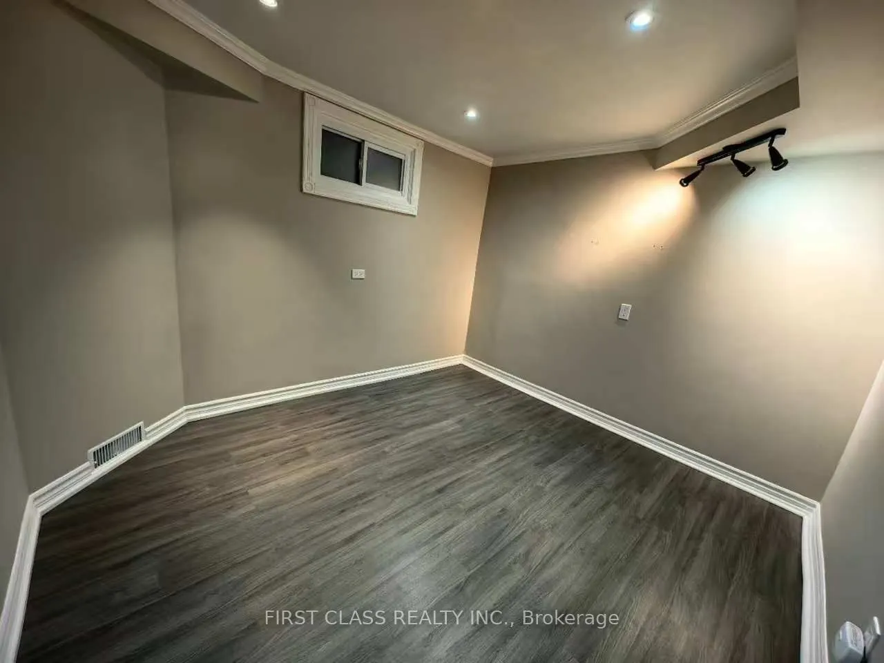 31 Richwood Drive