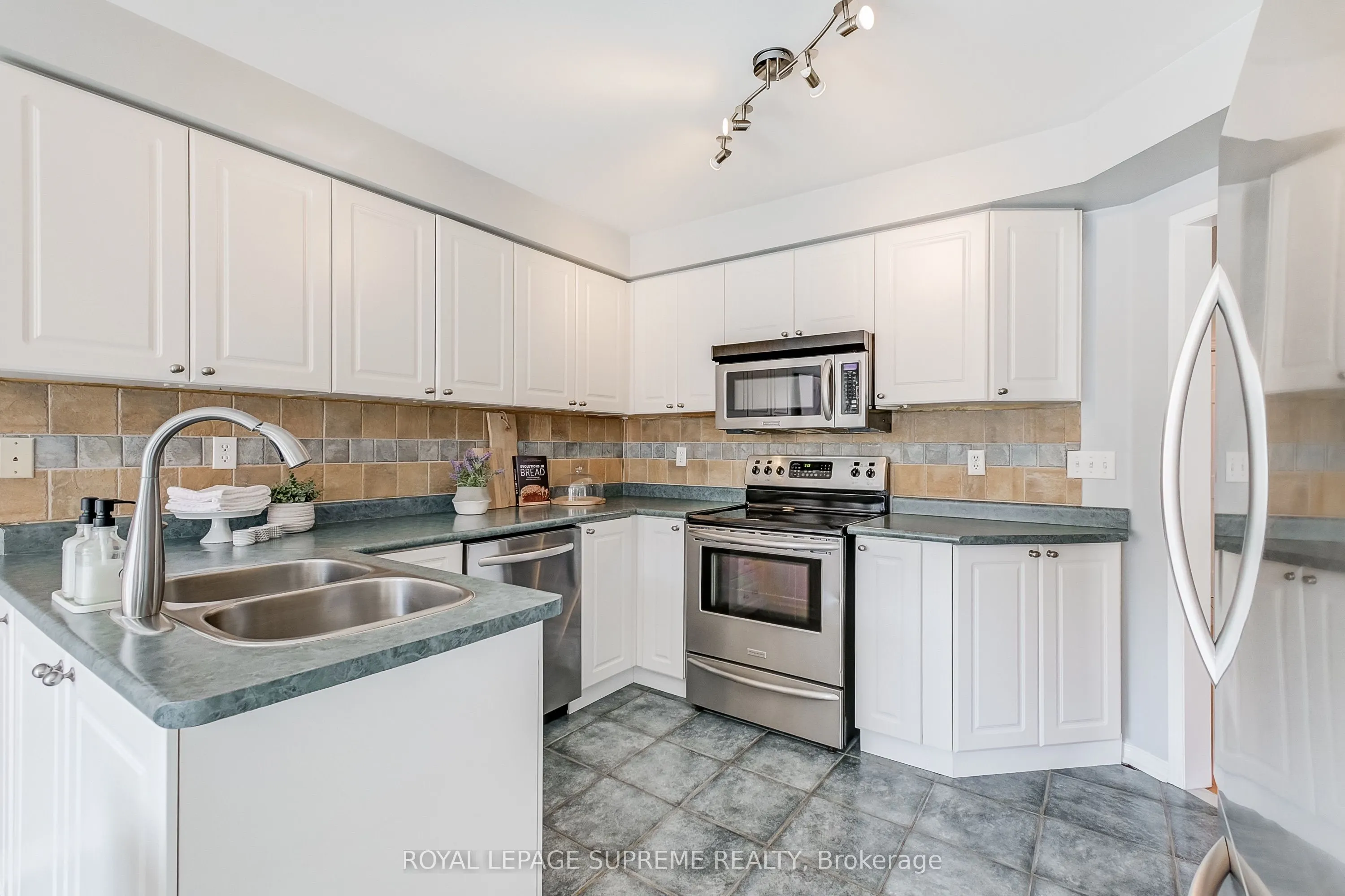 29 Gunning Crescent