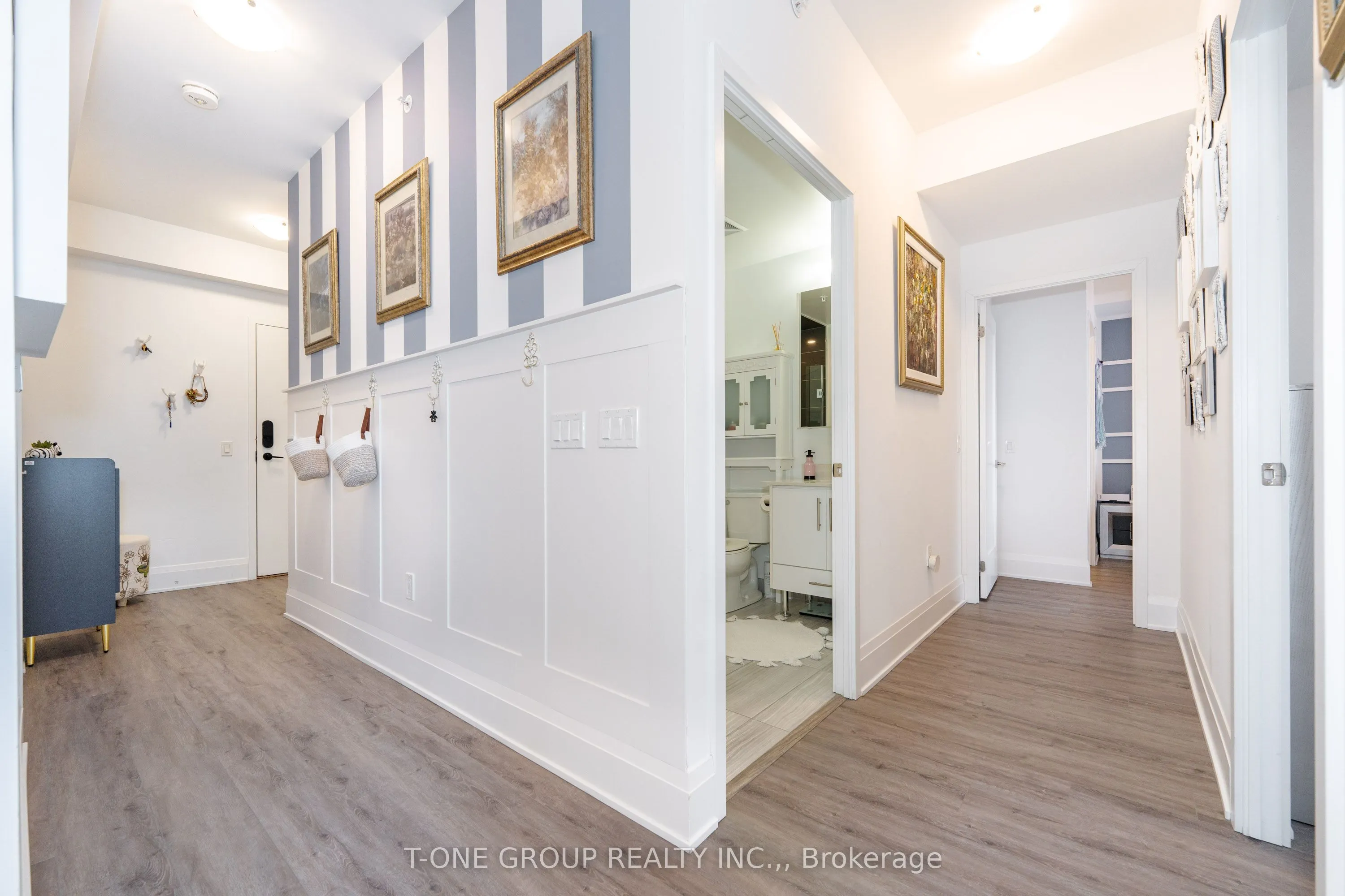 85 Oneida Crescent, #1514