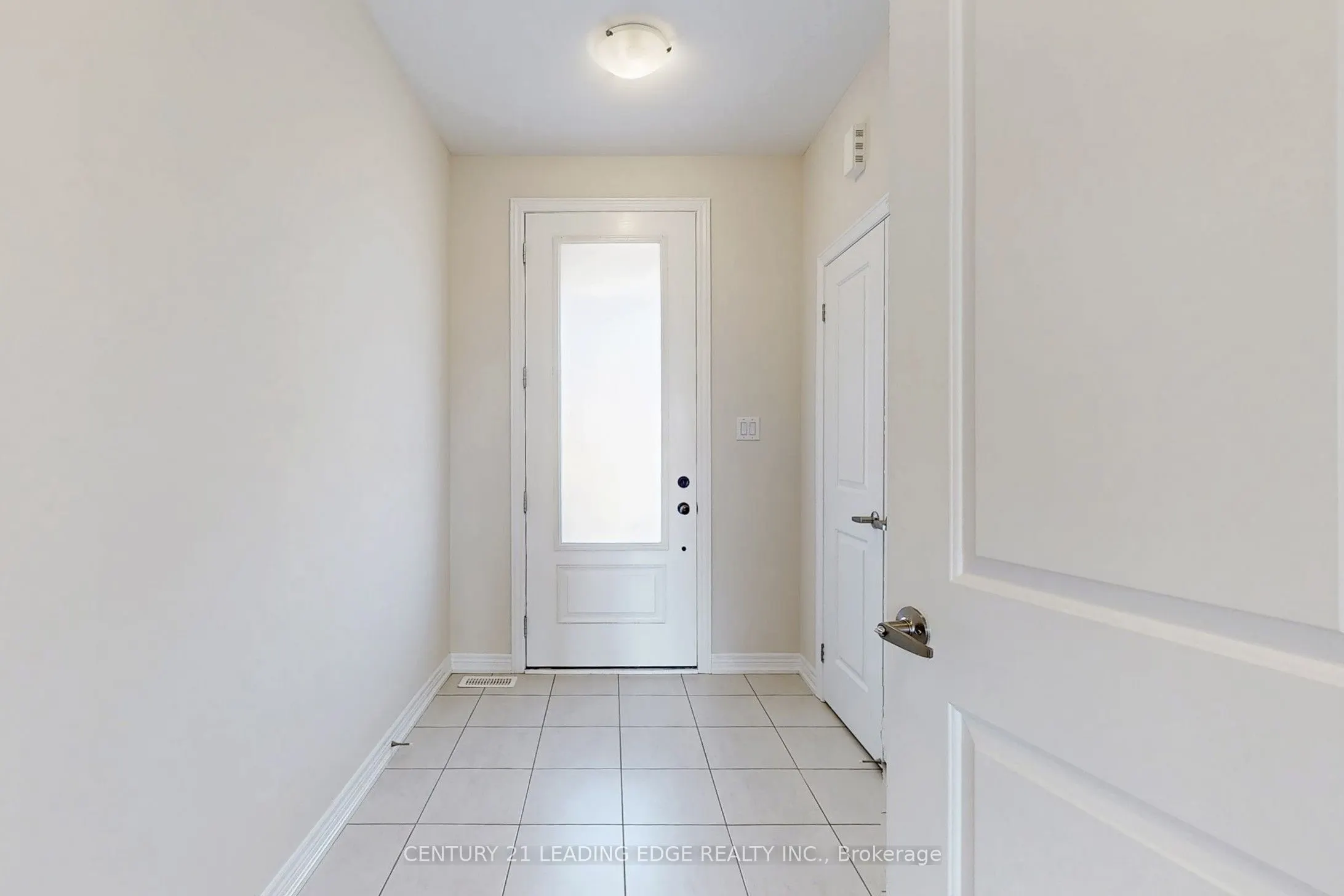 2023 Mullen Street