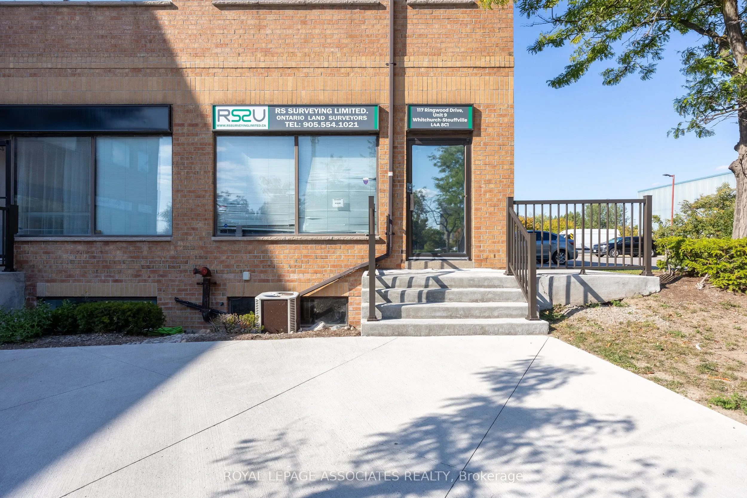 117 Ringwood Drive, #9