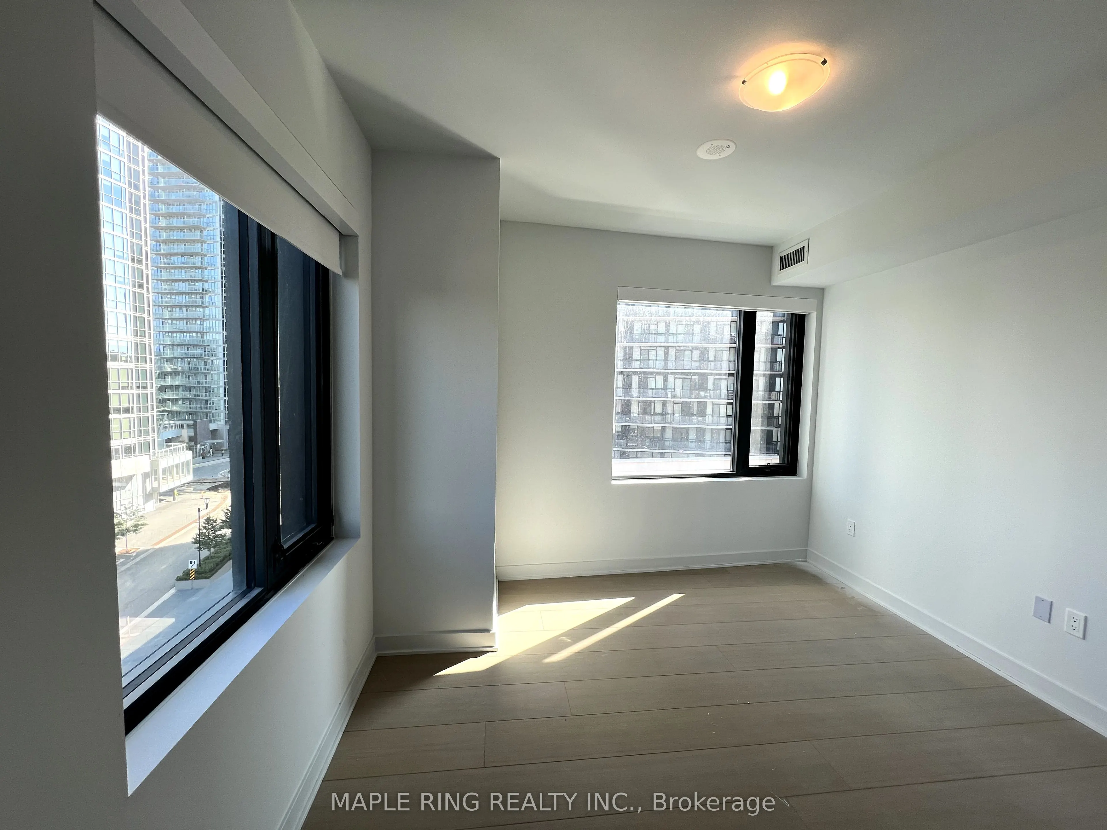 2920 Highway 7 Road, #505