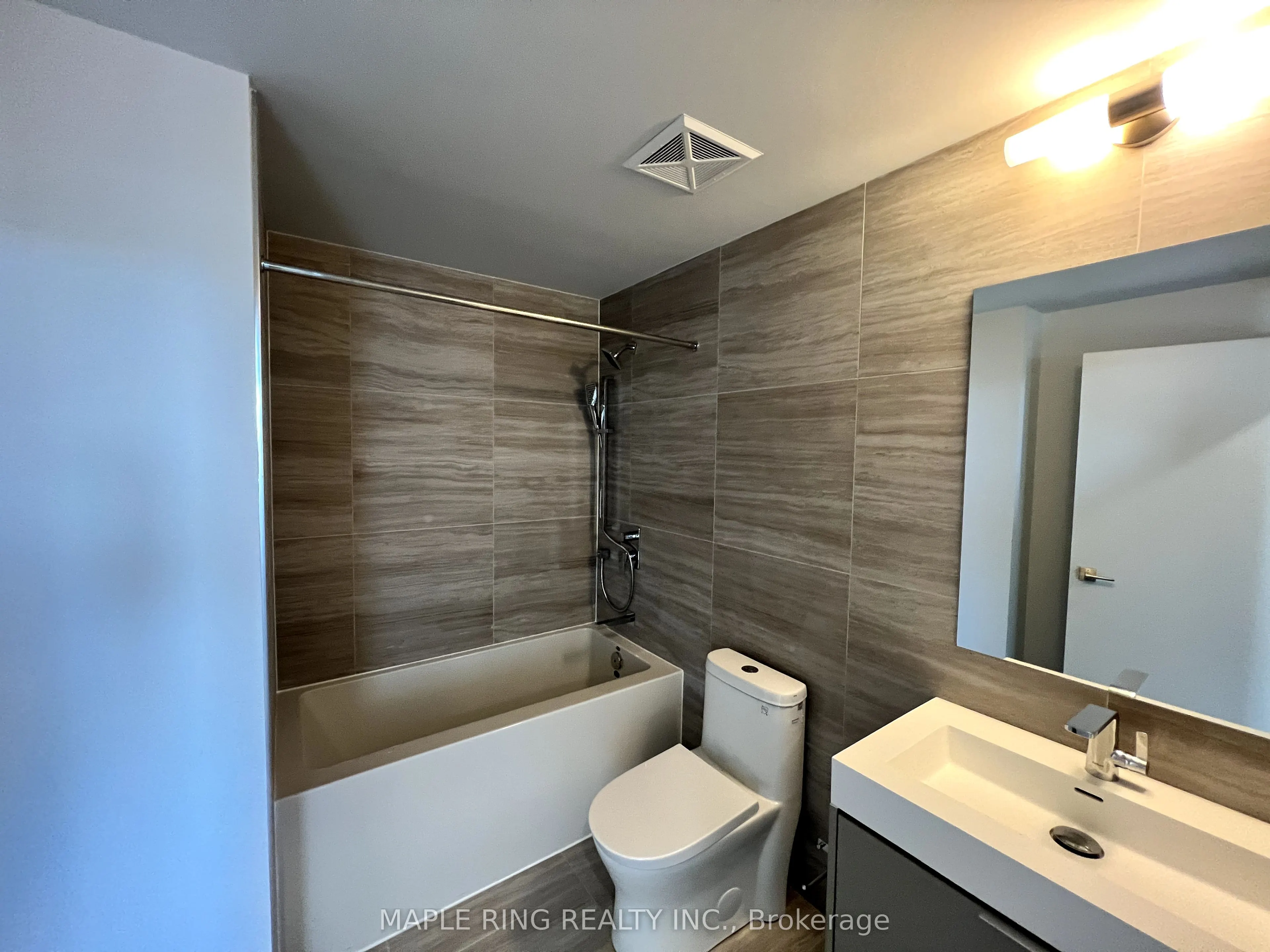 2920 Highway 7 Road, #505