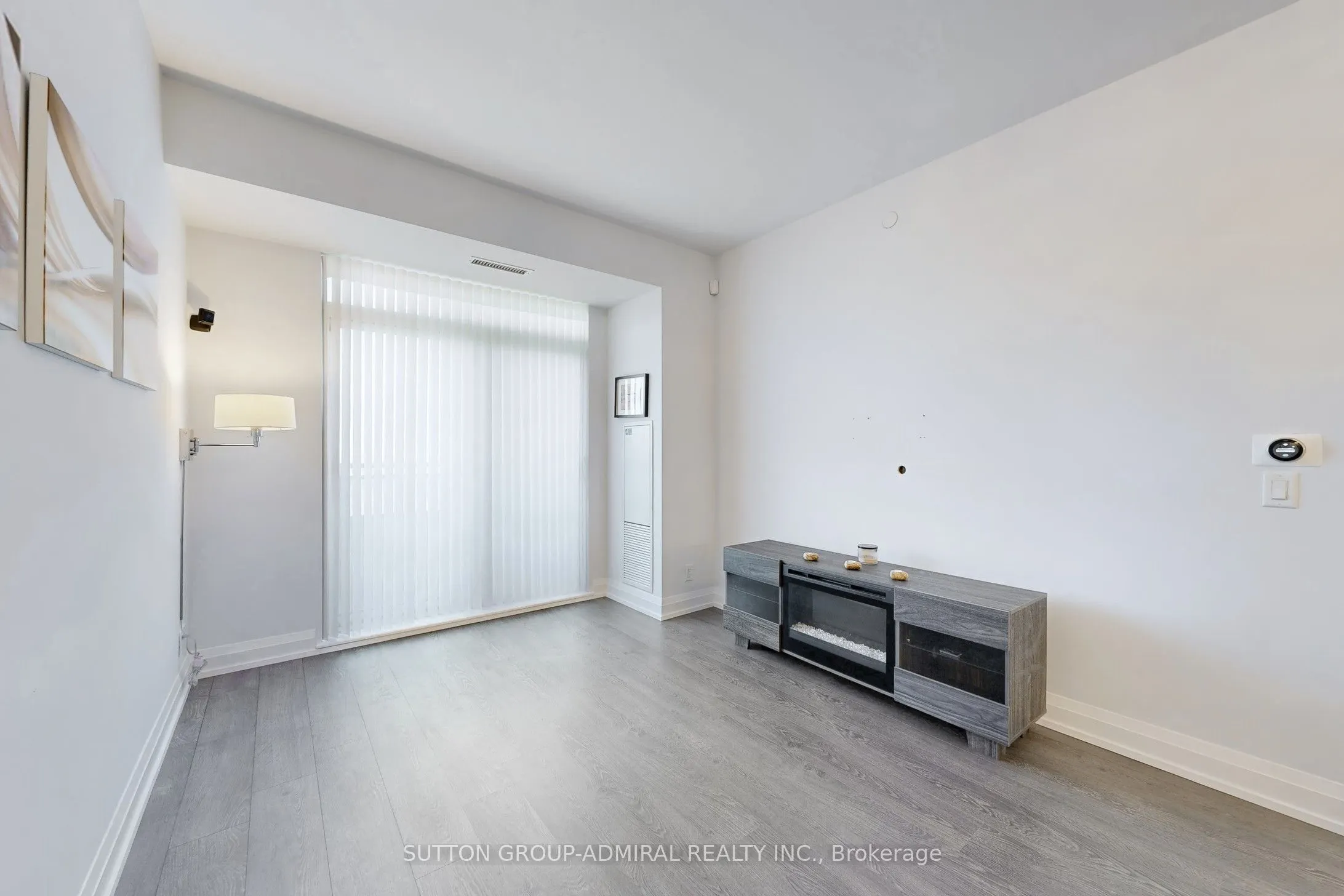 7890 BATHURST Street, #1910