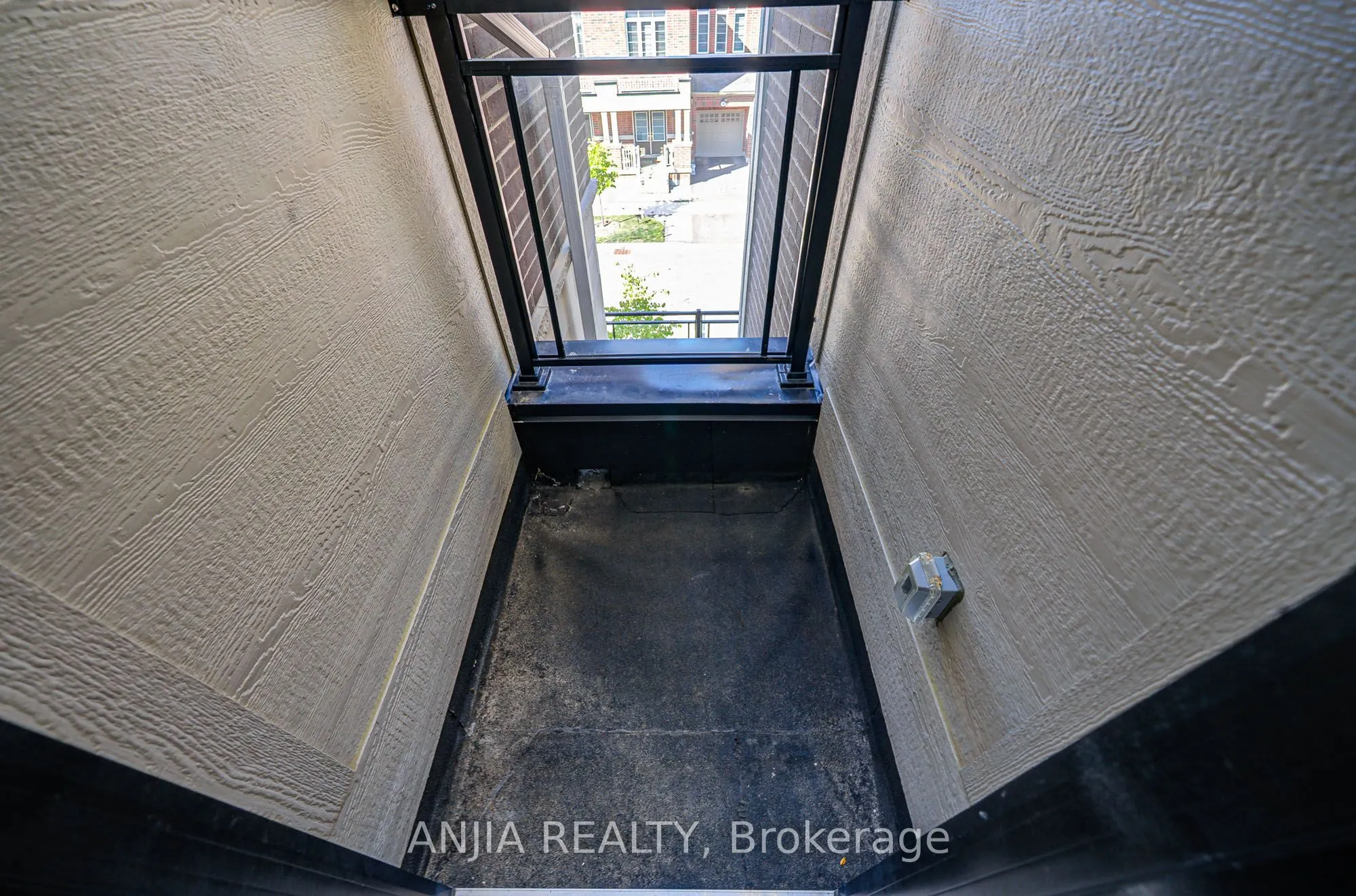 105 Ness Drive