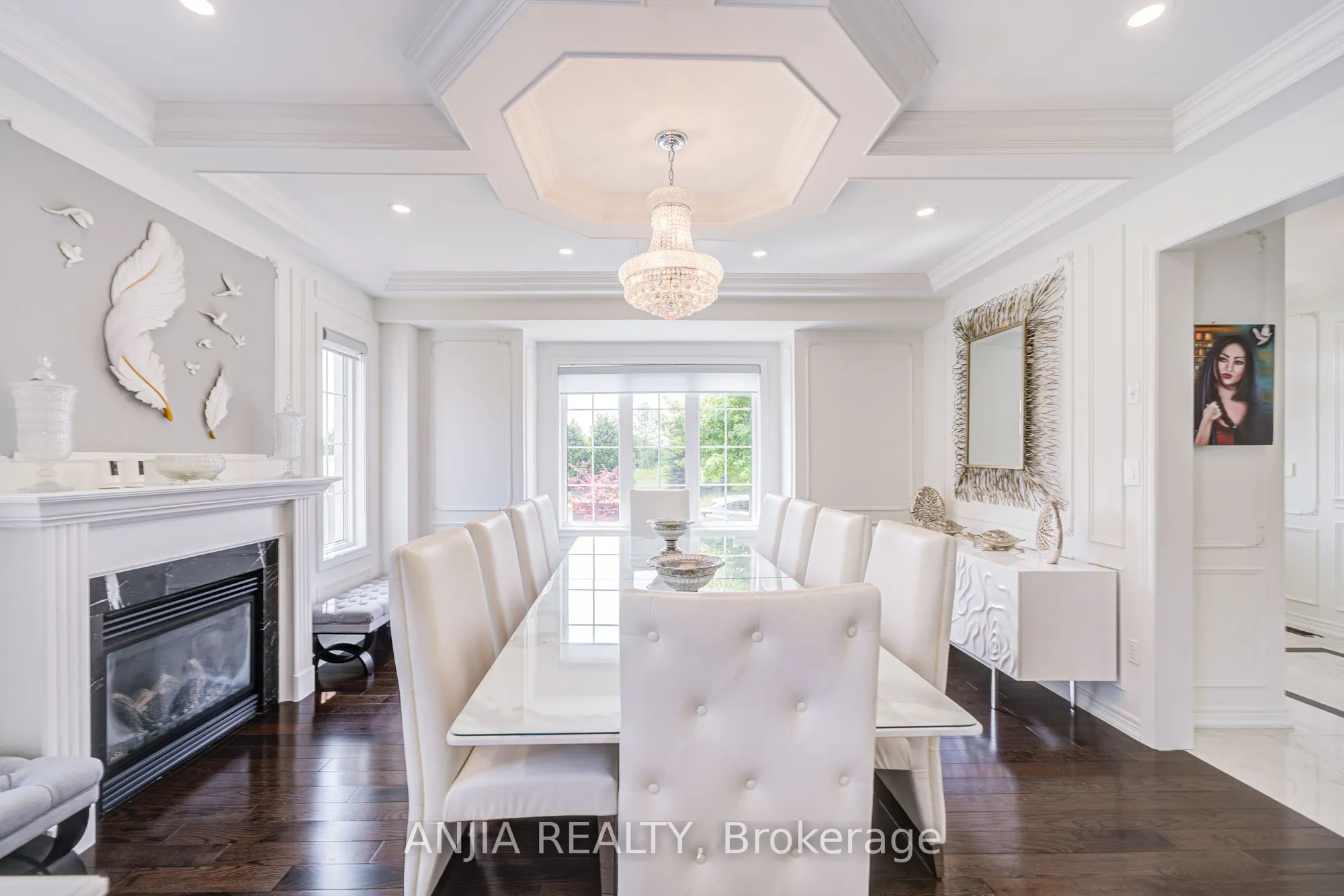203 Richard Underhill Avenue