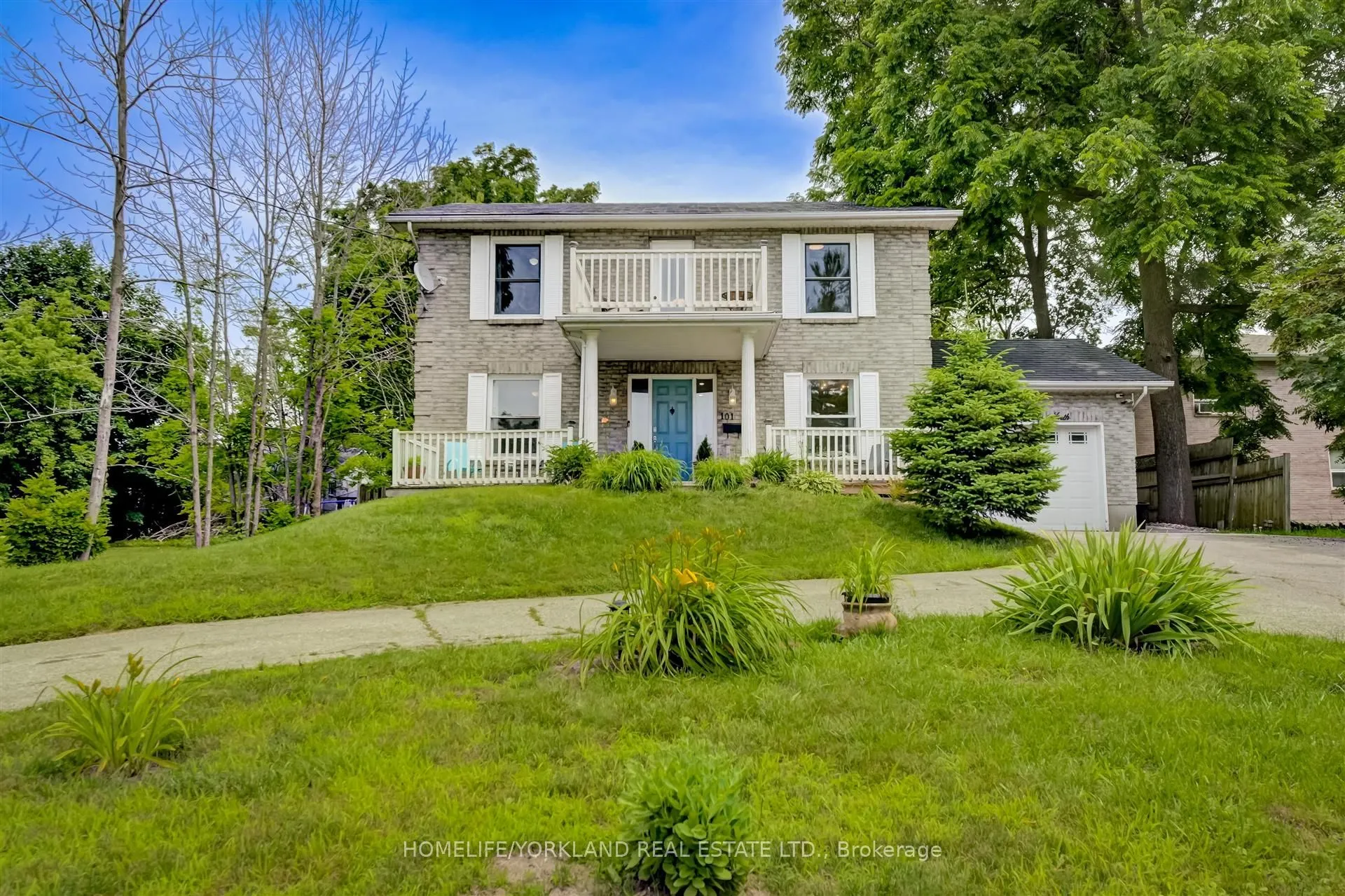 101 Lake Drive N
