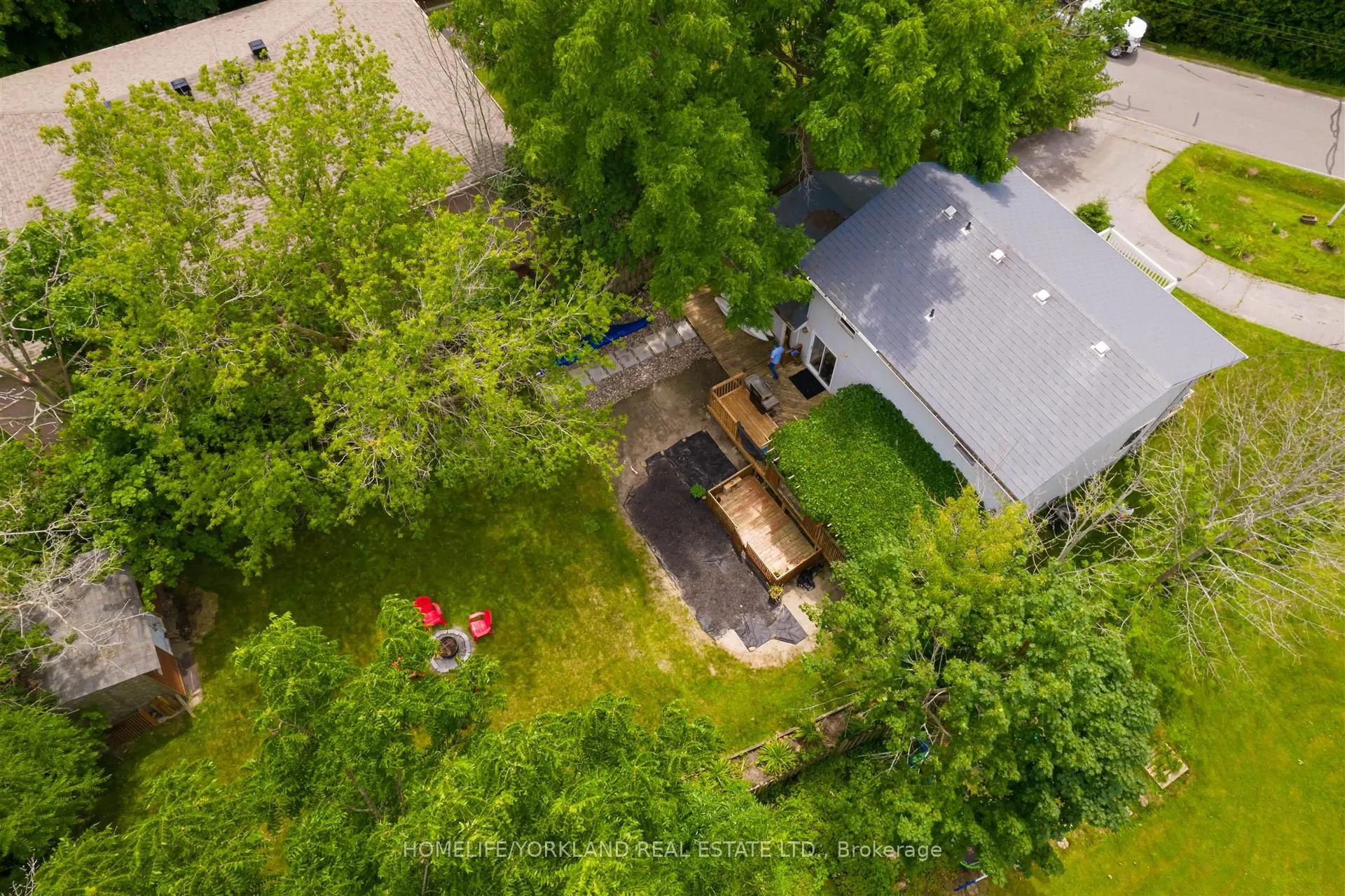101 Lake Drive N