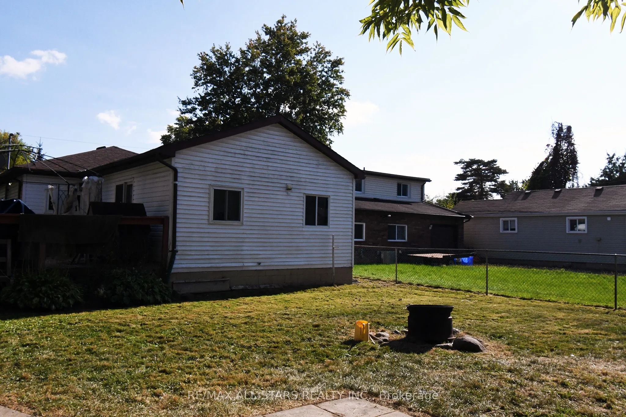346 Pasadena Drive