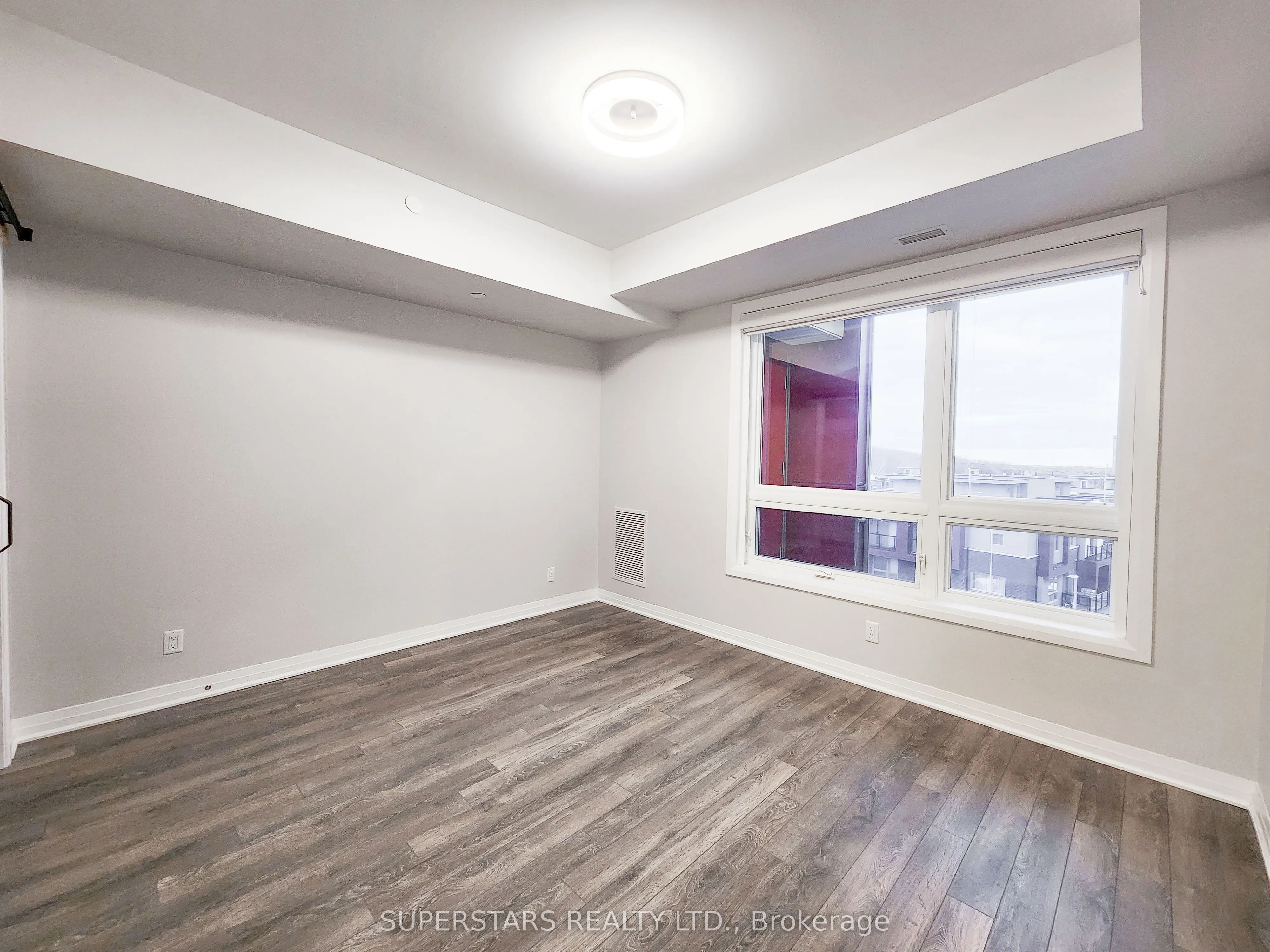 58 Adam Sellers Street, #518