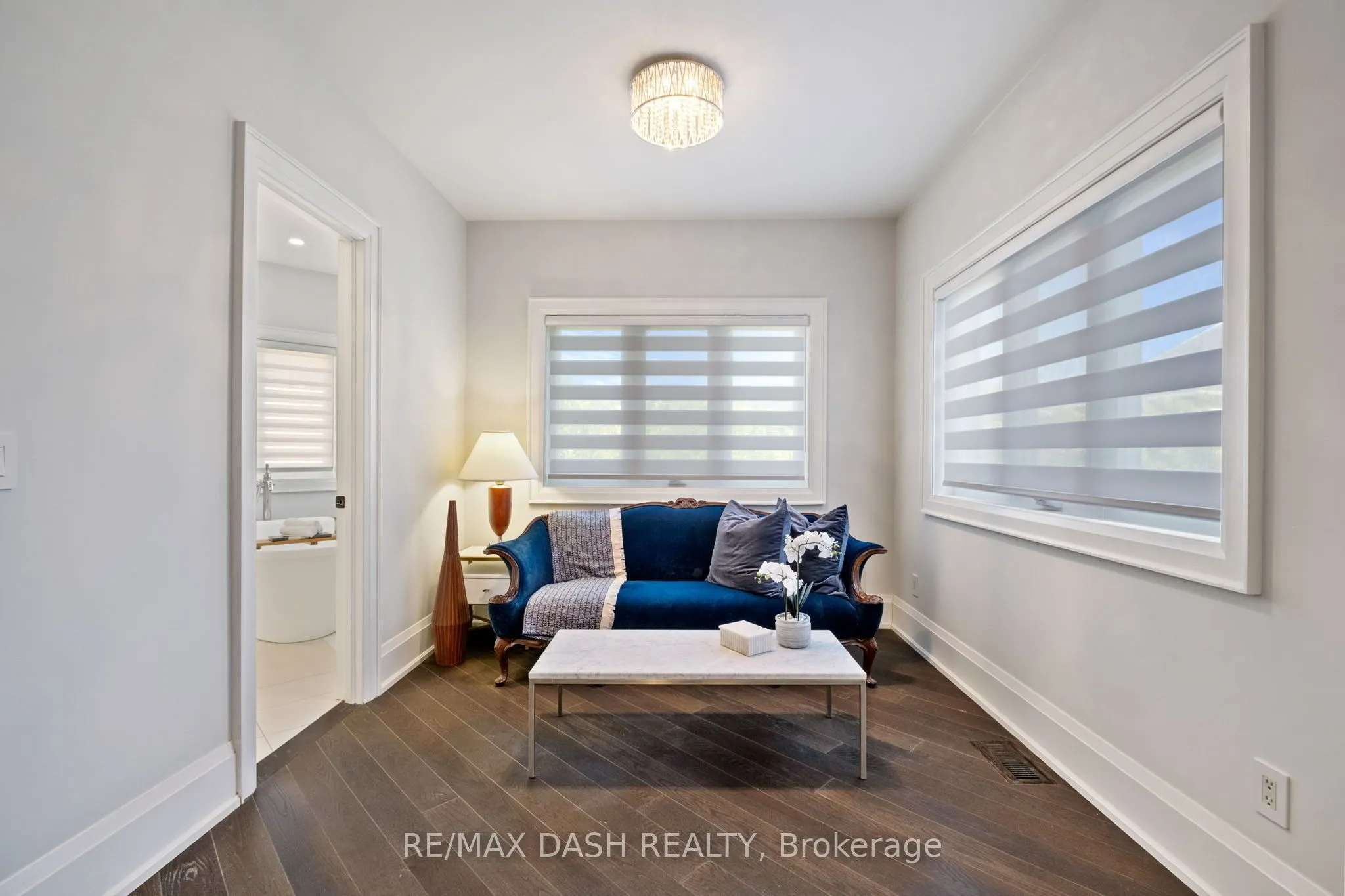 87 Vaughan Boulevard