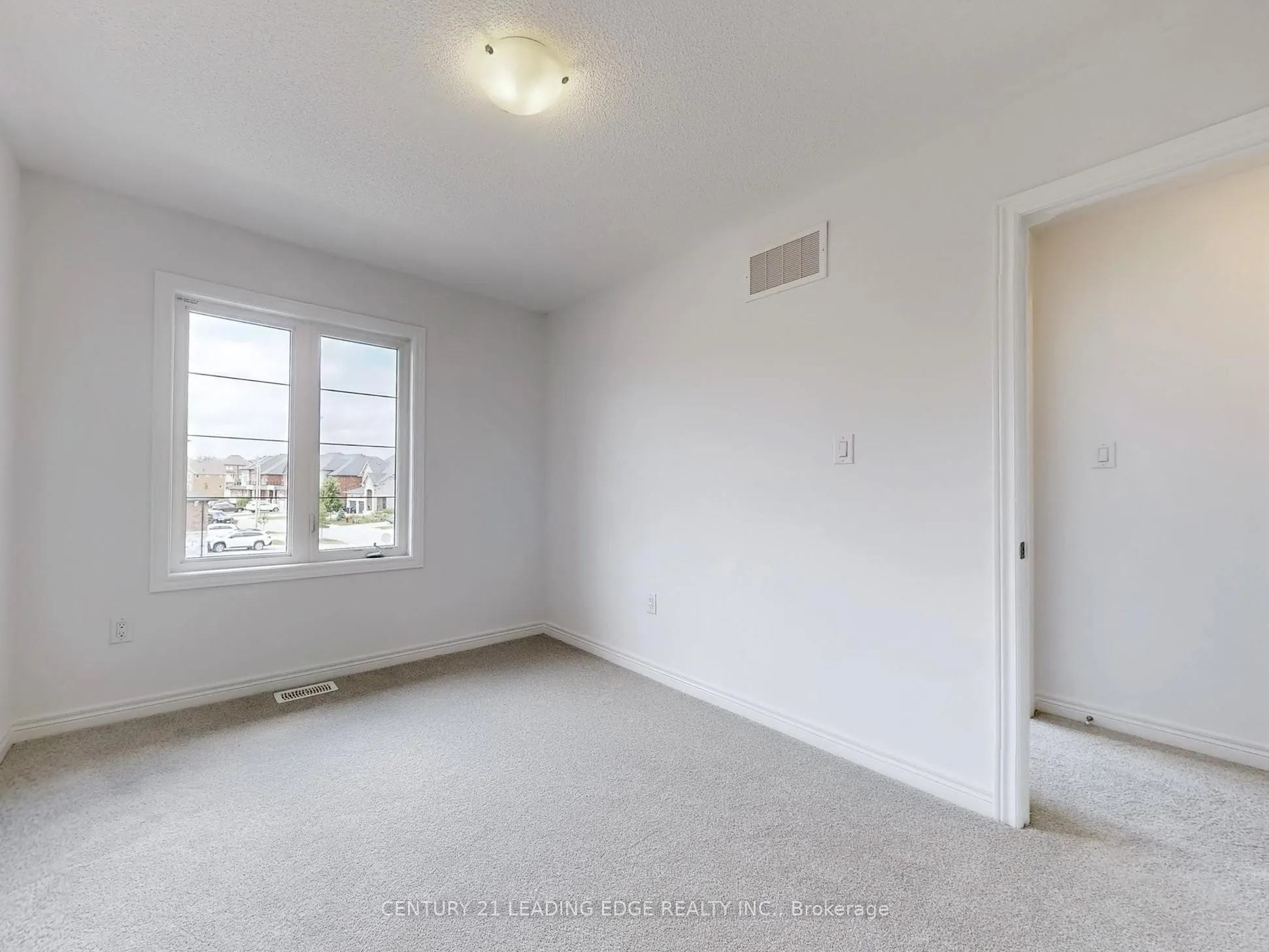 2025 Mullen Street