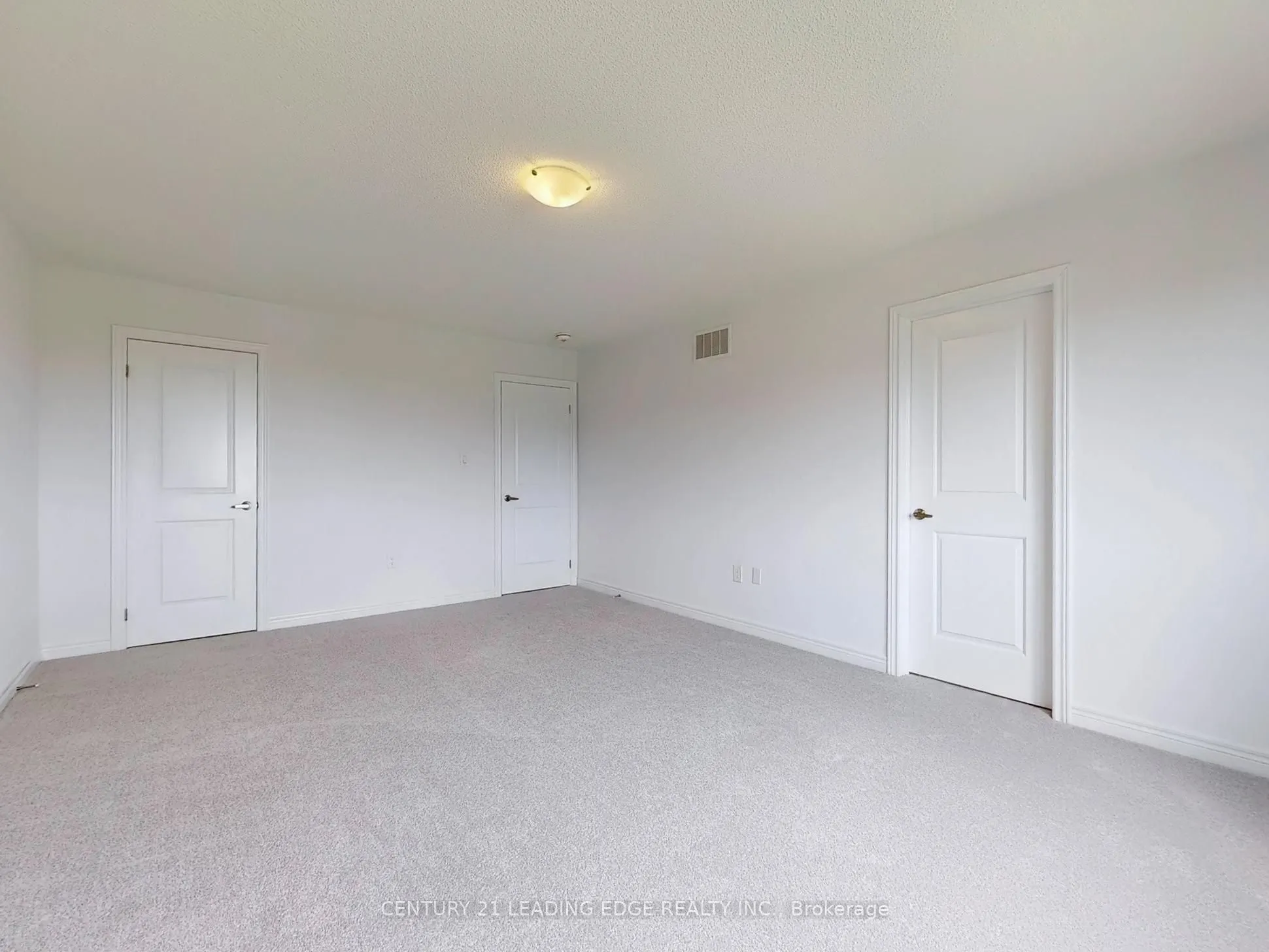 2025 Mullen Street
