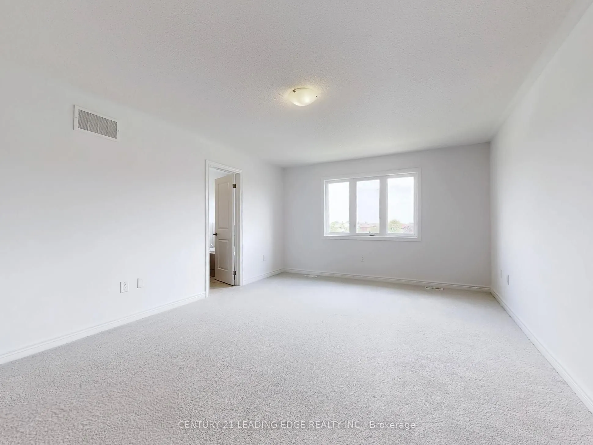 2025 Mullen Street