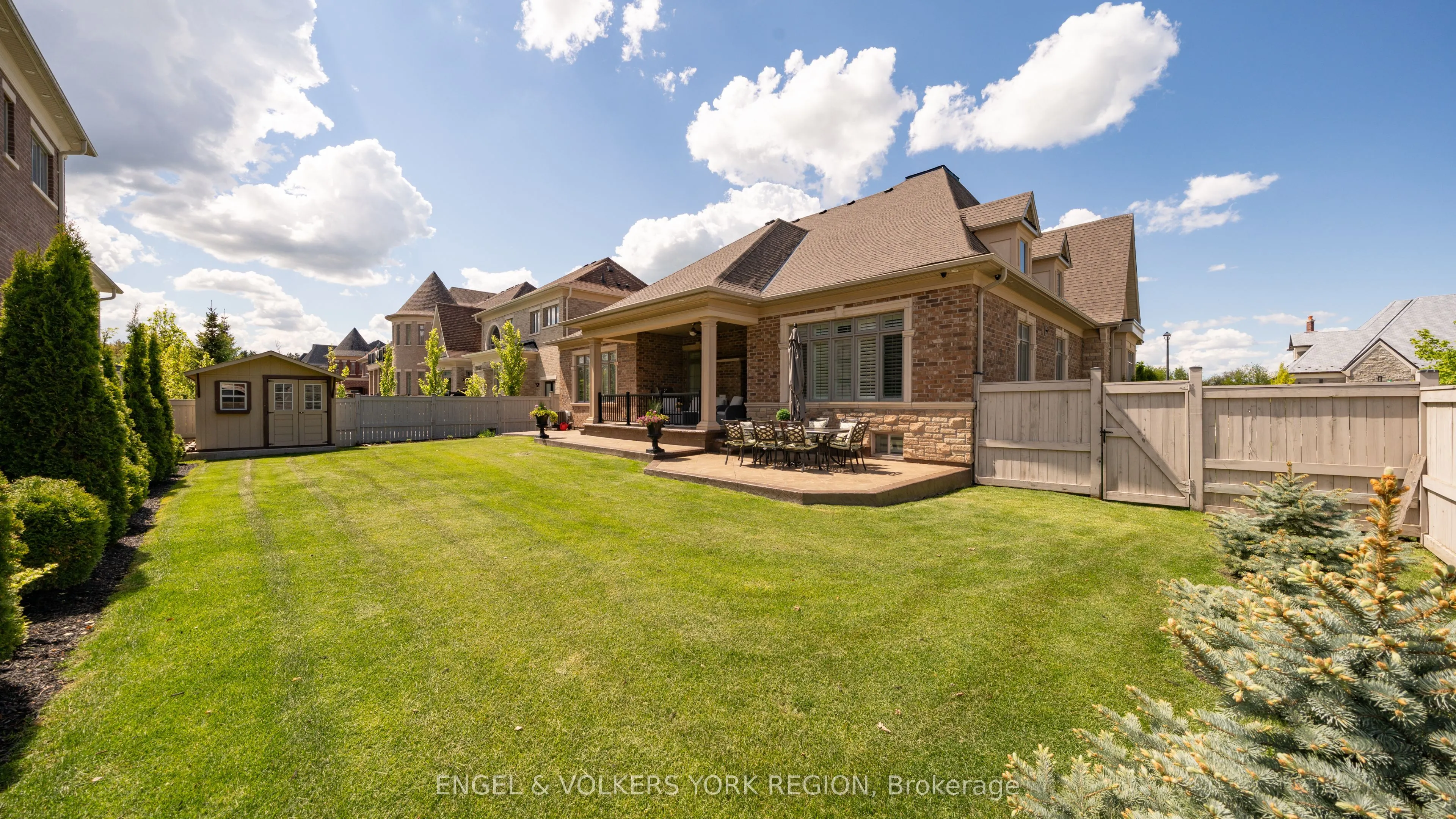43 James Stokes Court