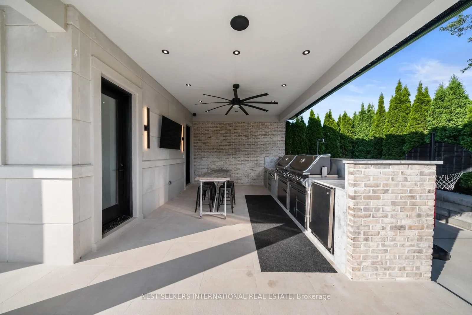 29 Greenside Drive