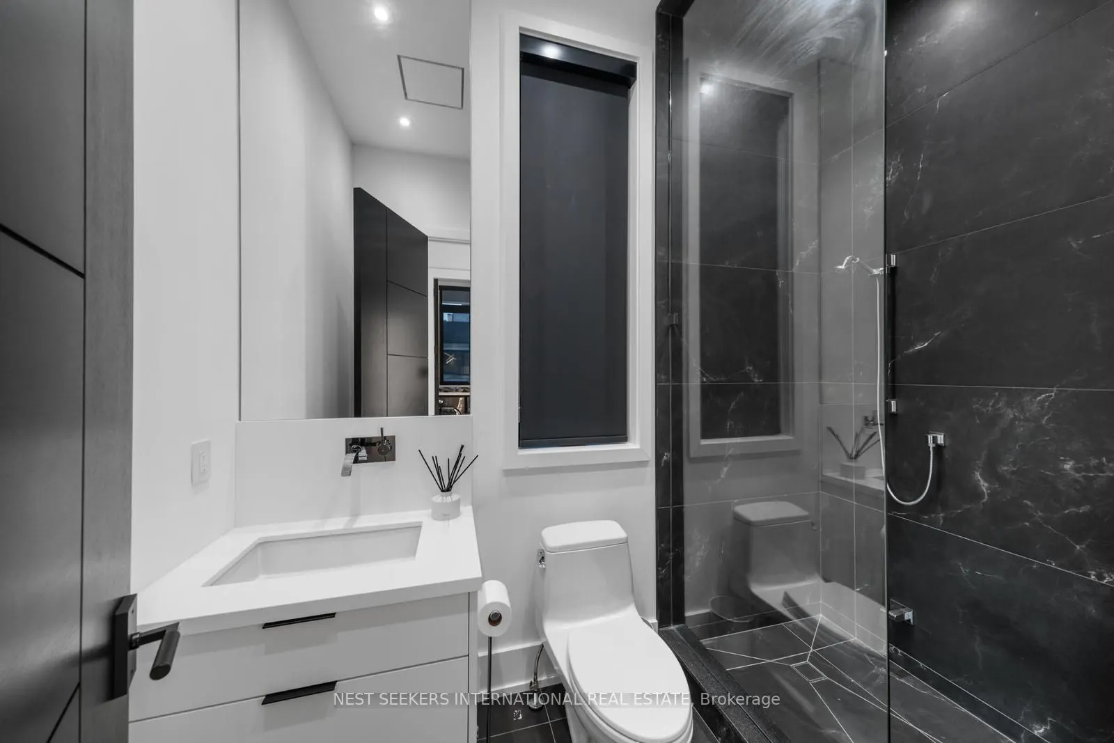 29 Greenside Drive