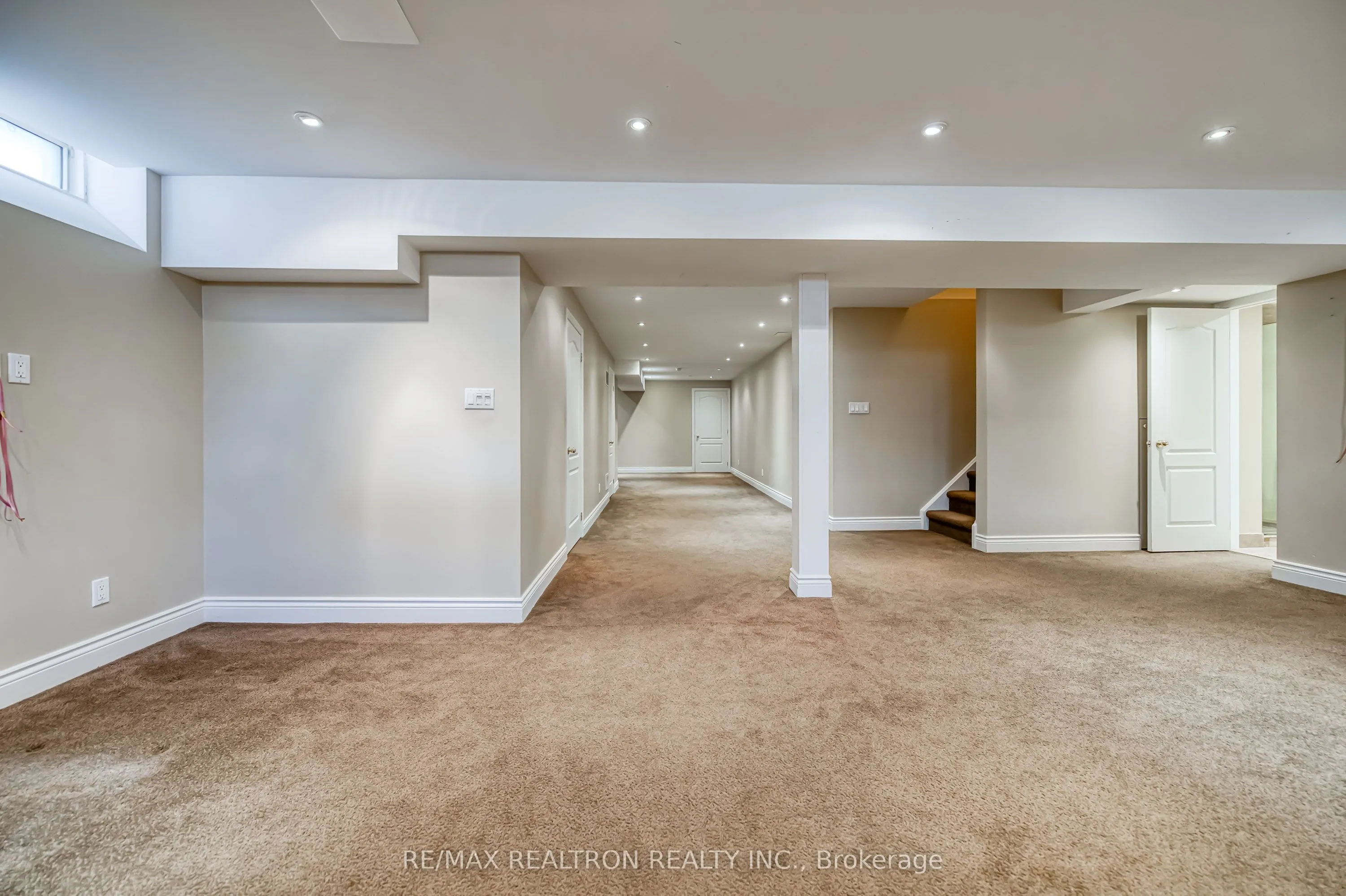 73 Adastra Crescent