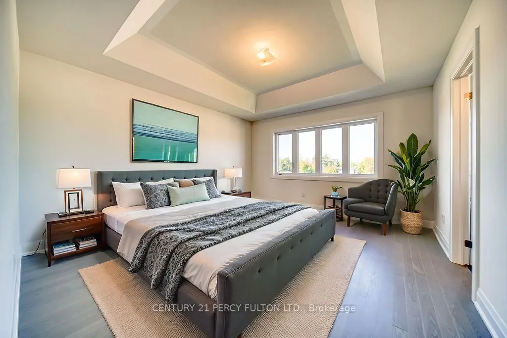 1350 Davis Loop