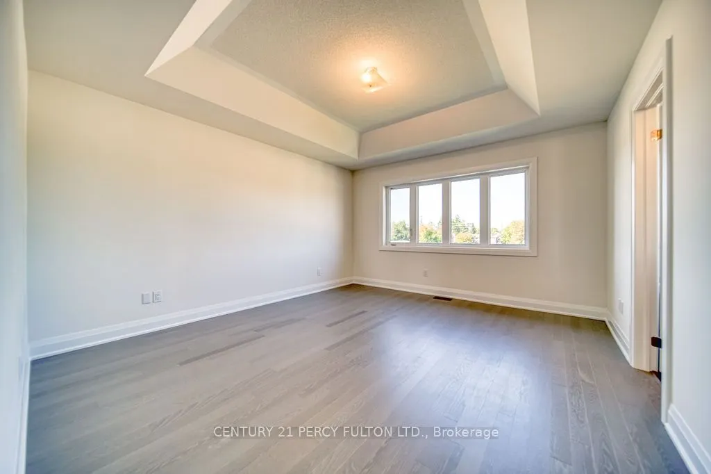1350 Davis Loop