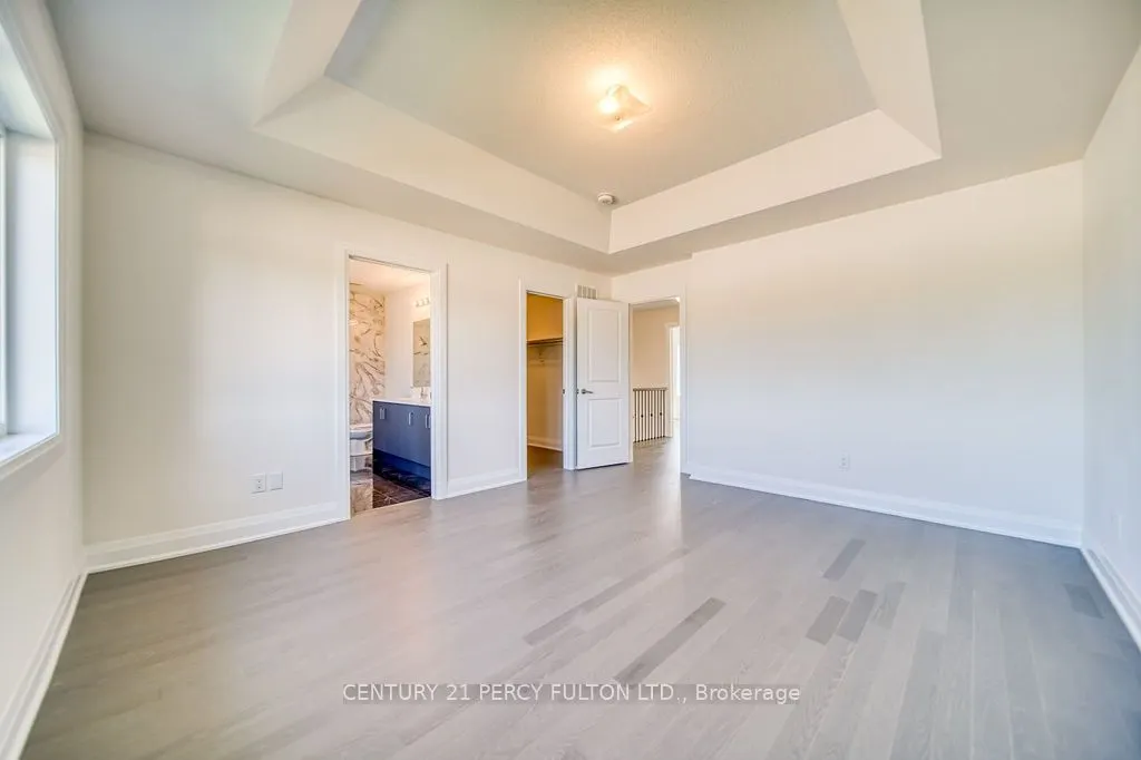 1350 Davis Loop
