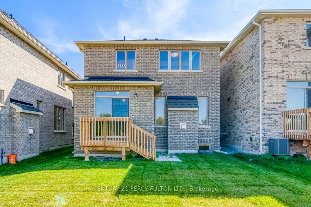 1350 Davis Loop