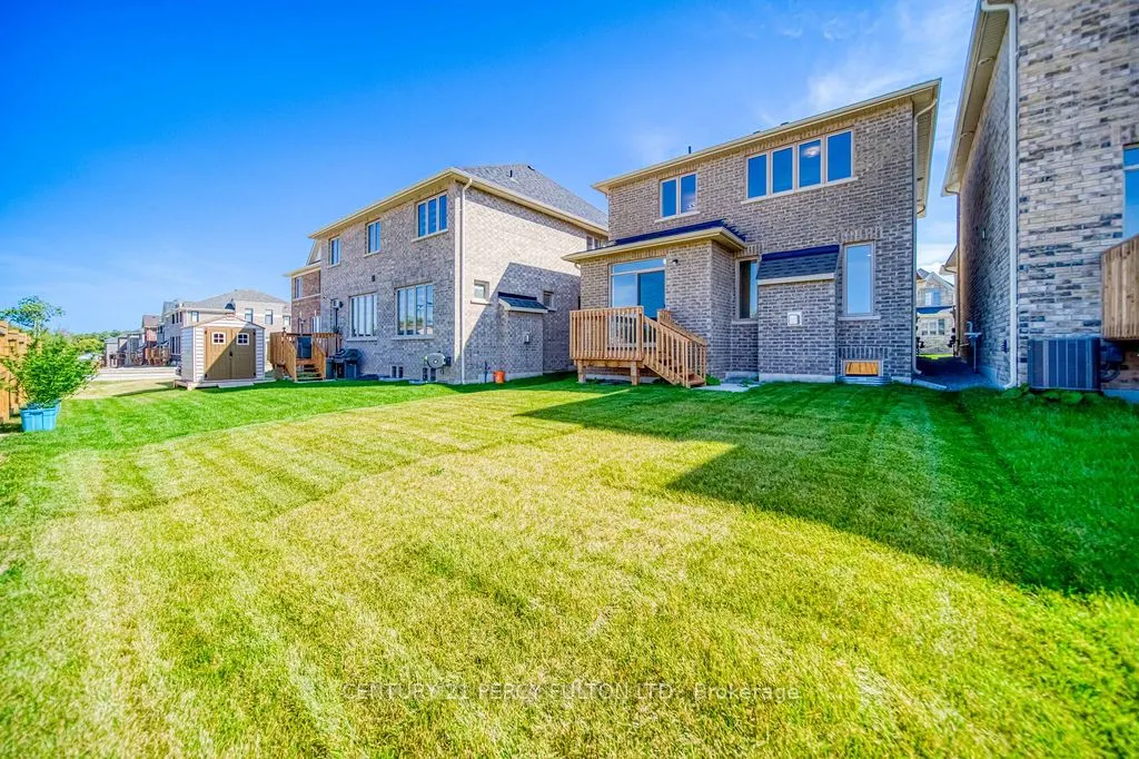 1350 Davis Loop