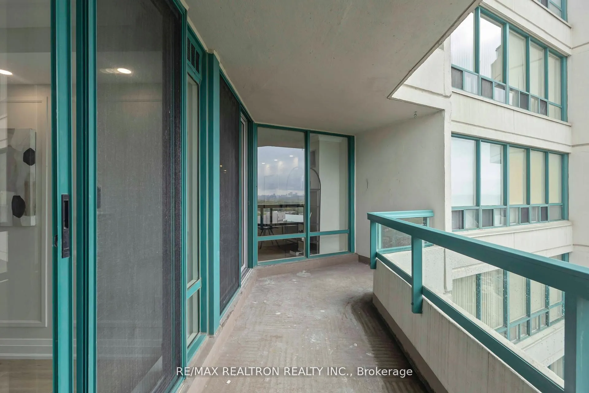 7250 Yonge Street, #1604
