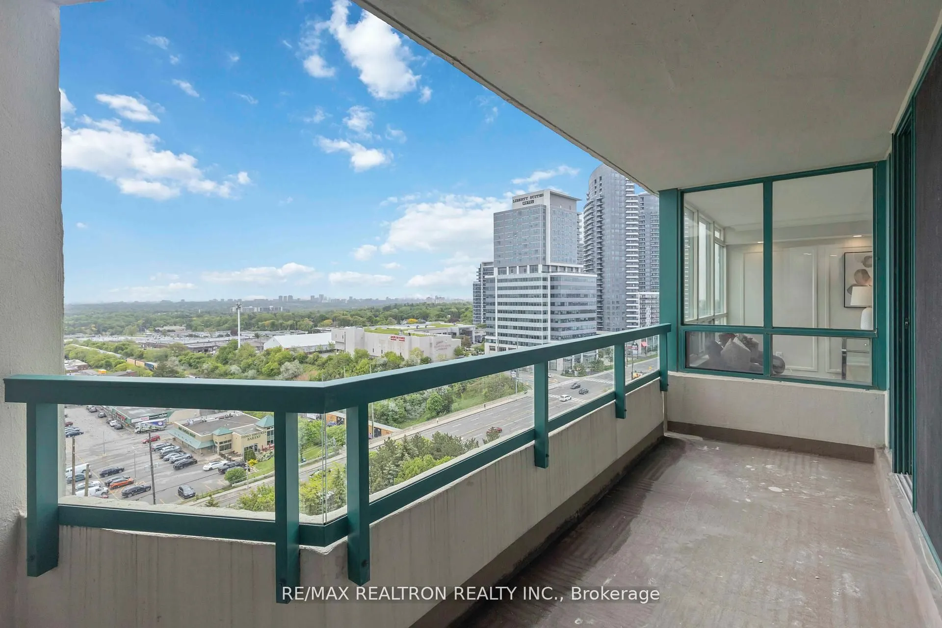 7250 Yonge Street, #1604