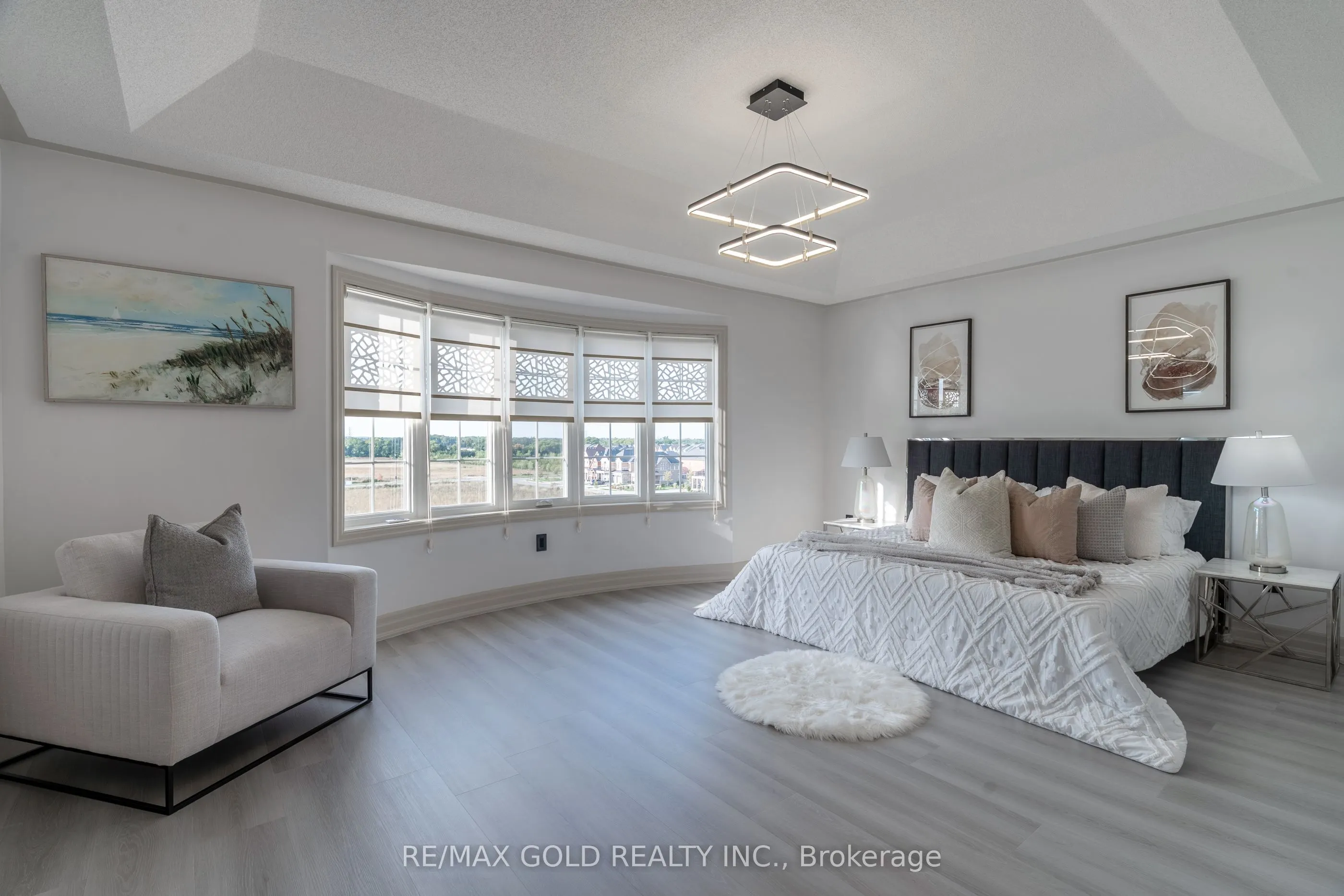 16 Frank Kelly Drive