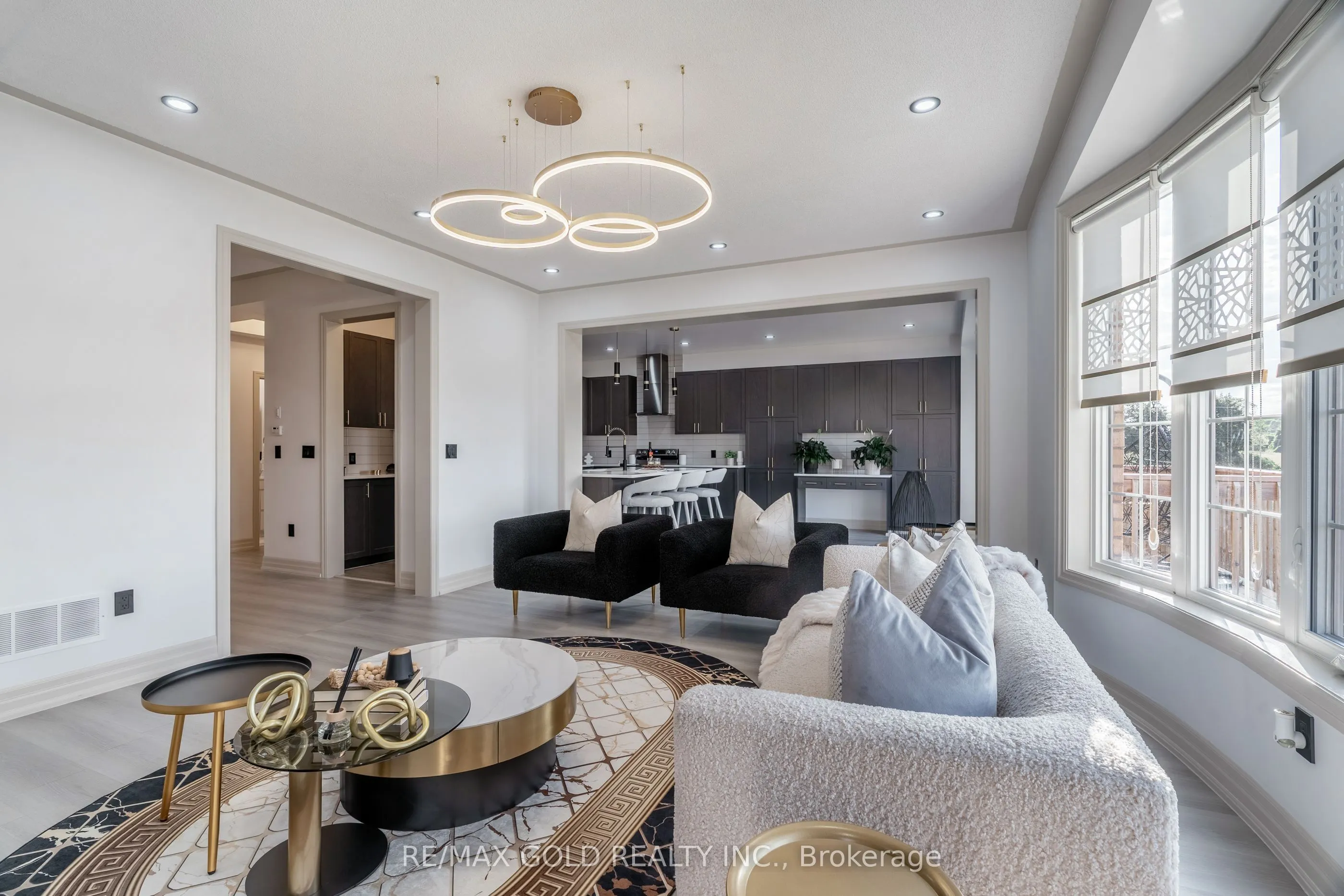 16 Frank Kelly Drive