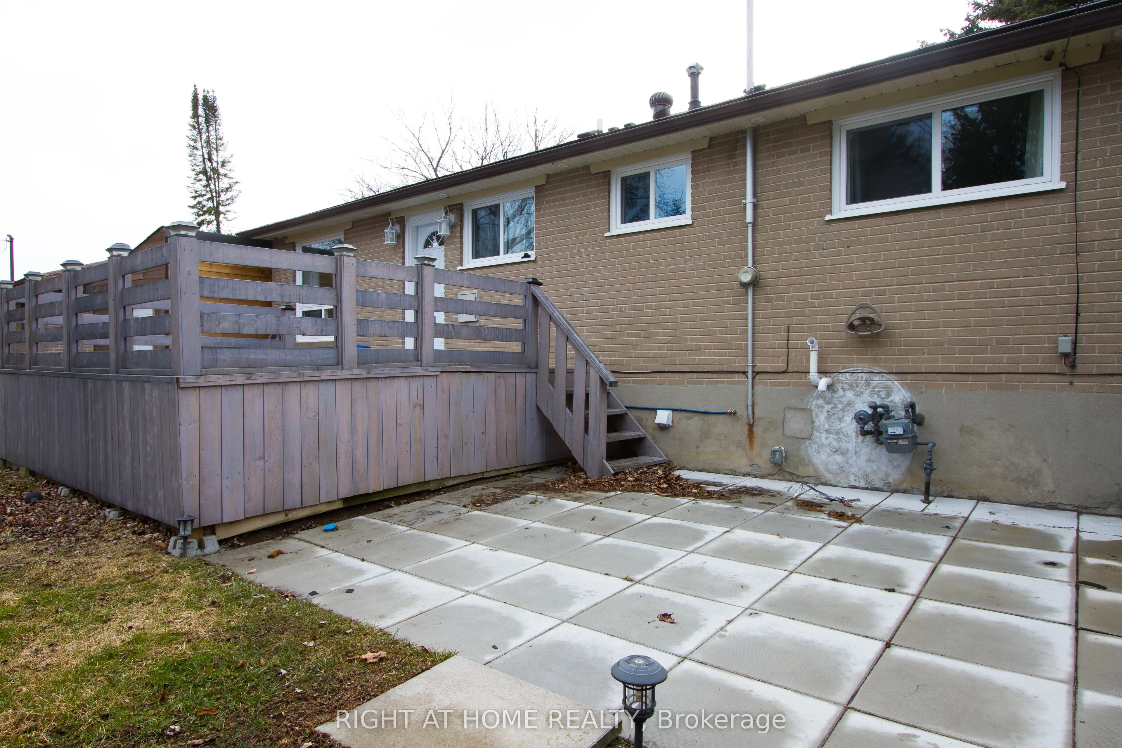 40 Foreht Crescent, #Main