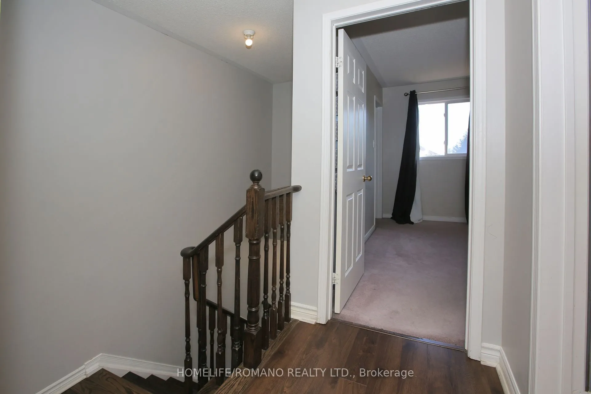 37 Ridgeway Court