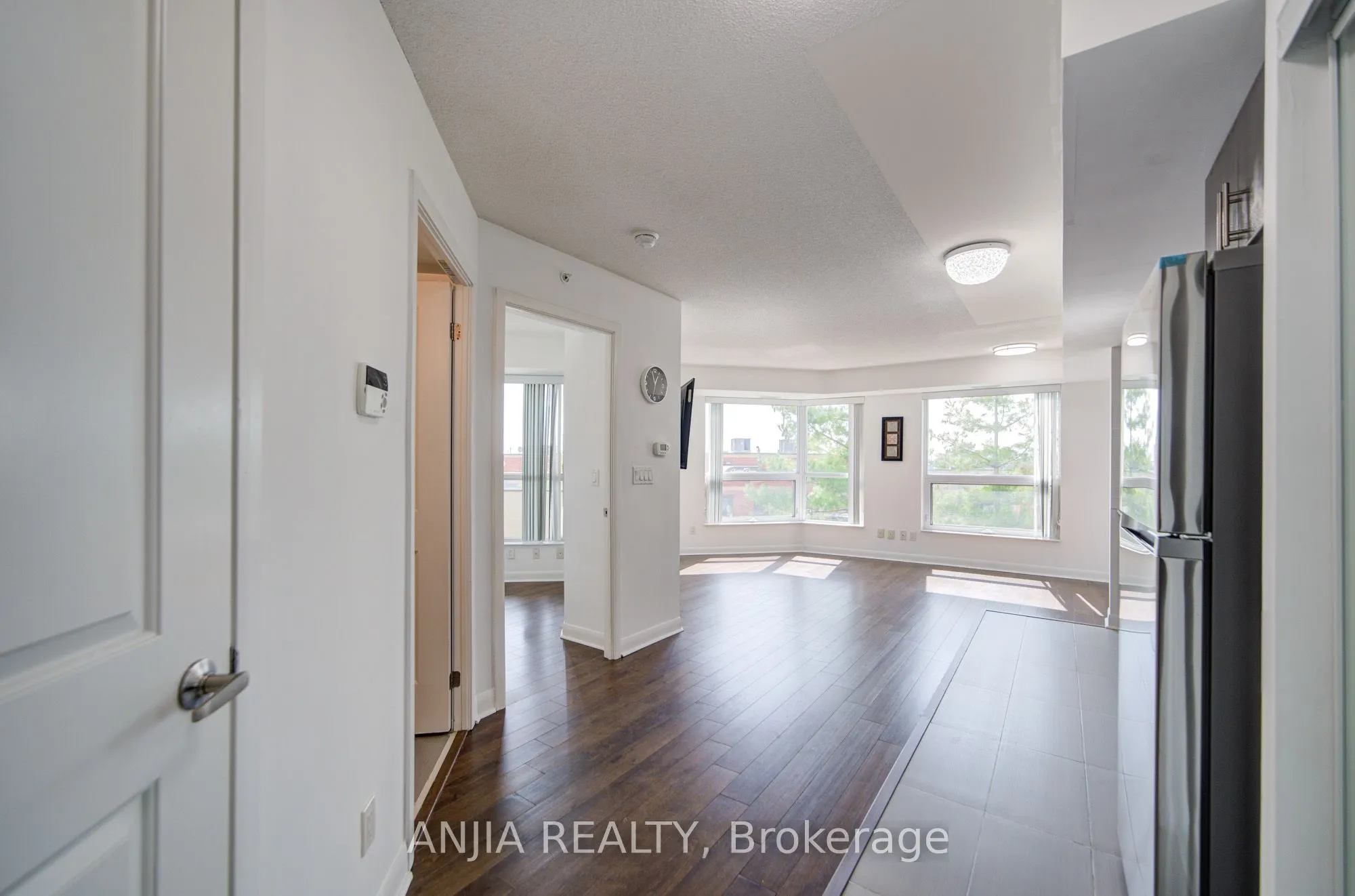 75 Norman Bethune Avenue, #210