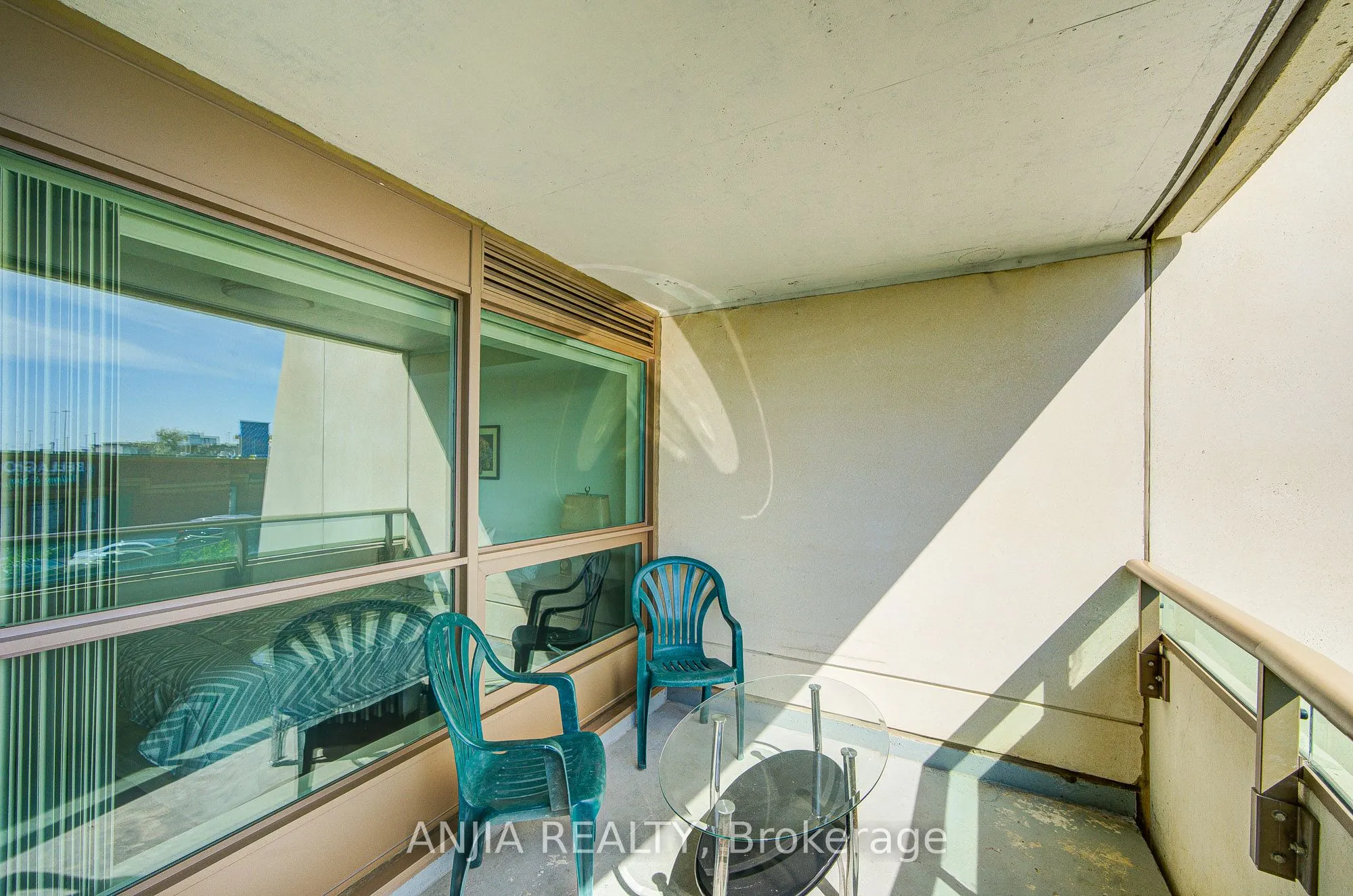 75 Norman Bethune Avenue, #210