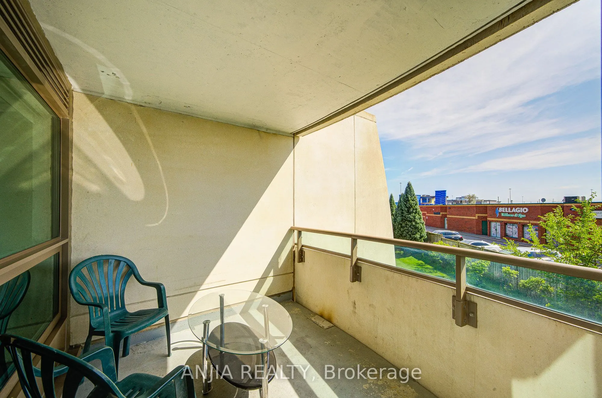 75 Norman Bethune Avenue, #210