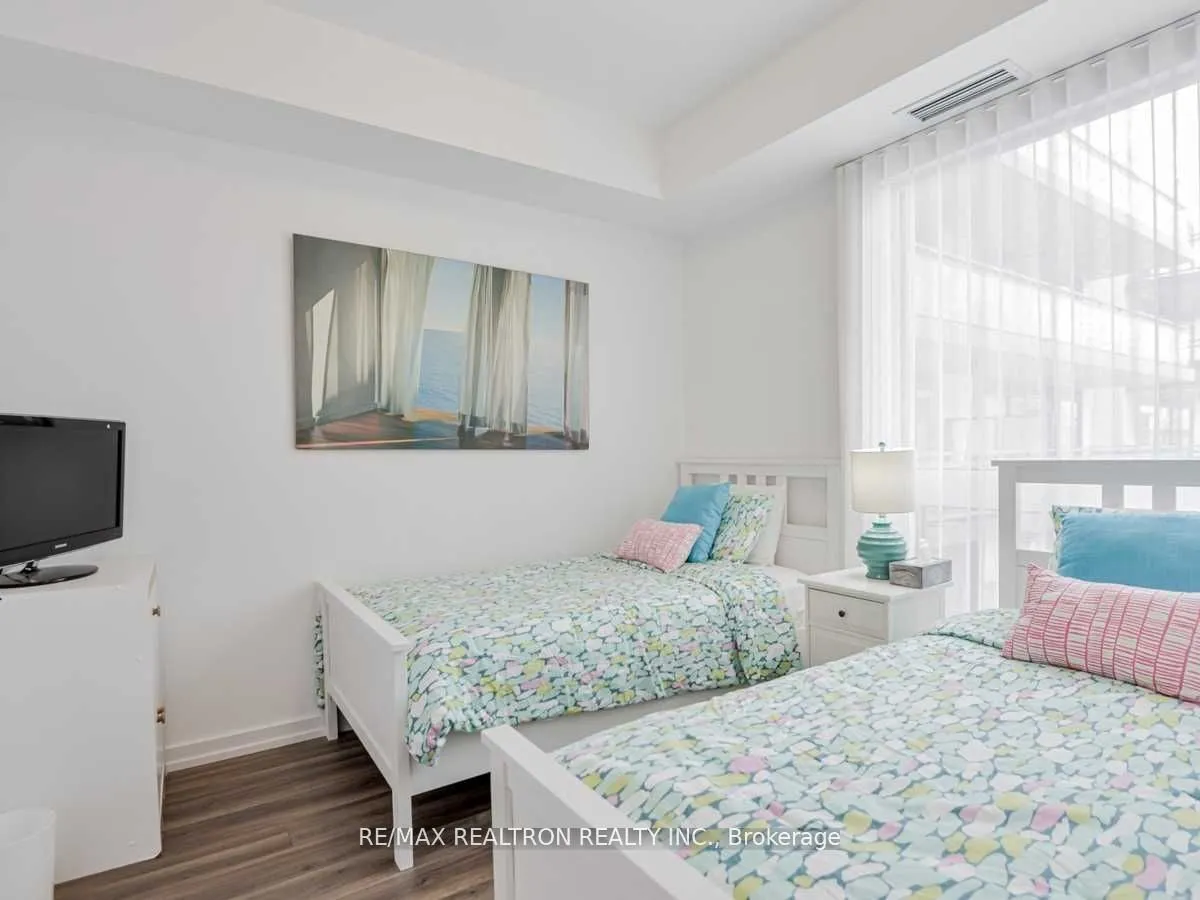 241 Sea Ray Avenue, #A201