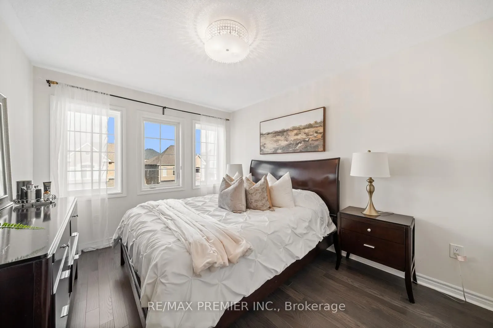 30 Bannockburn Drive