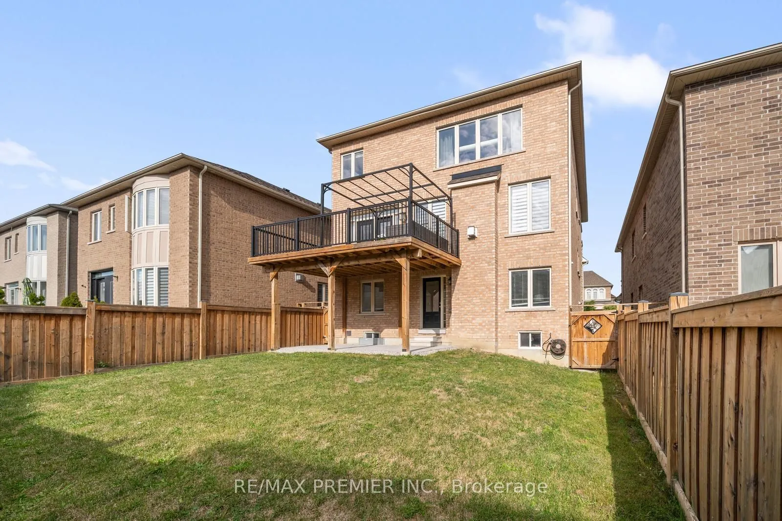 30 Bannockburn Drive