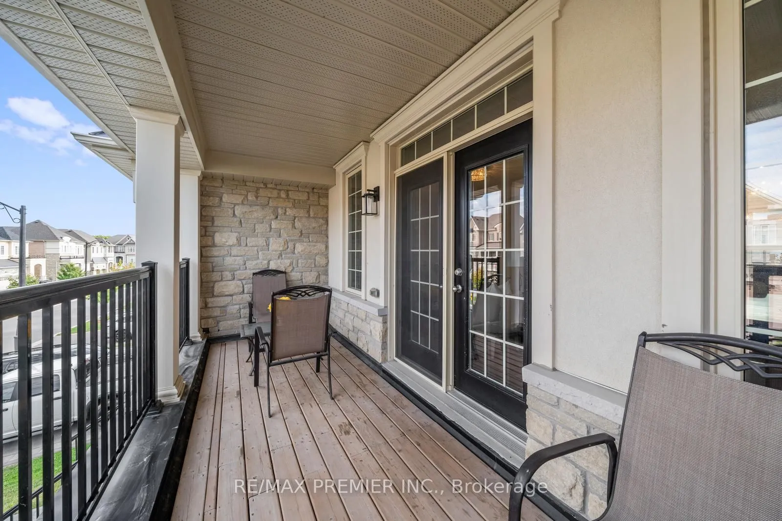 30 Bannockburn Drive