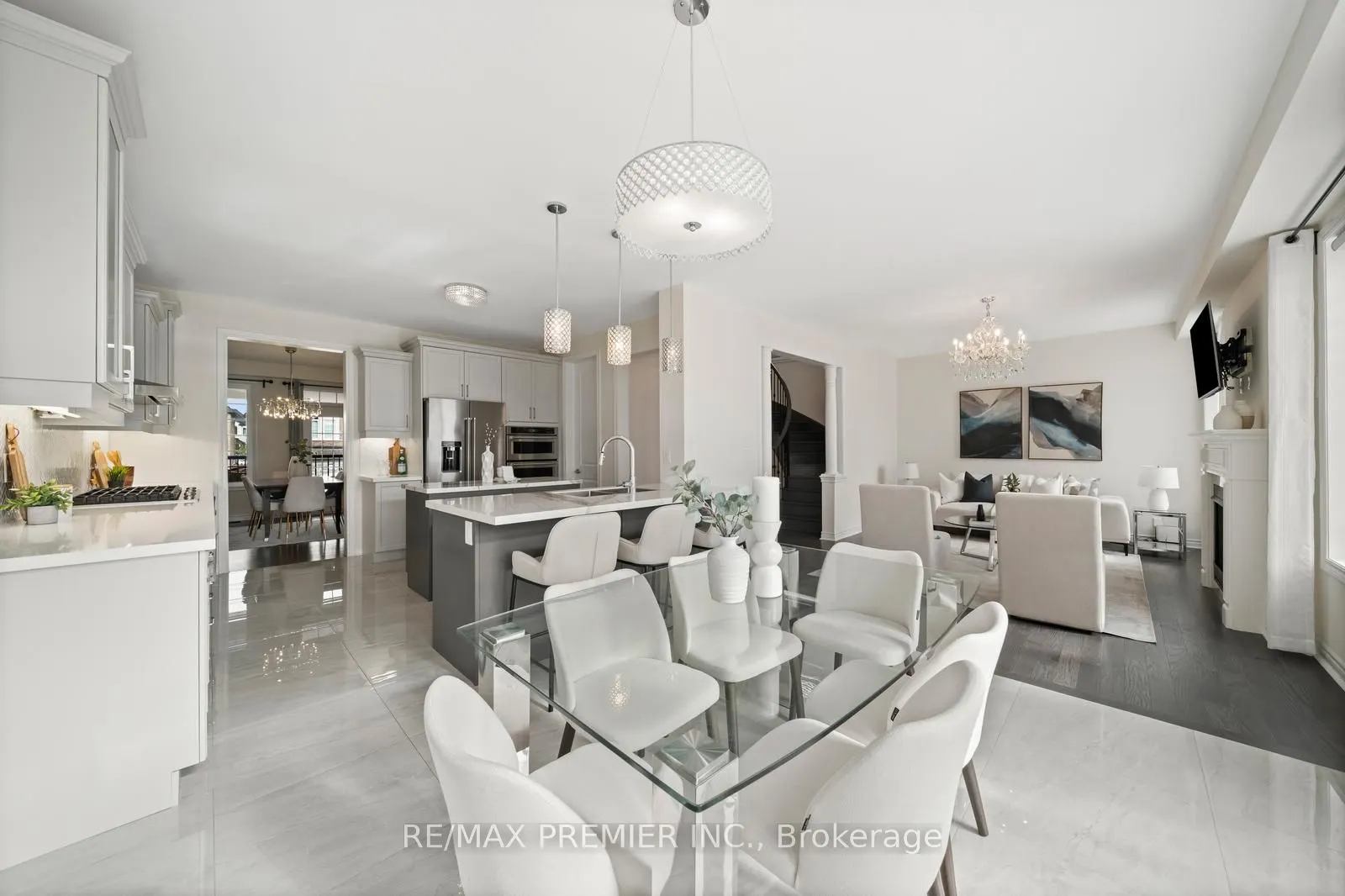 30 Bannockburn Drive