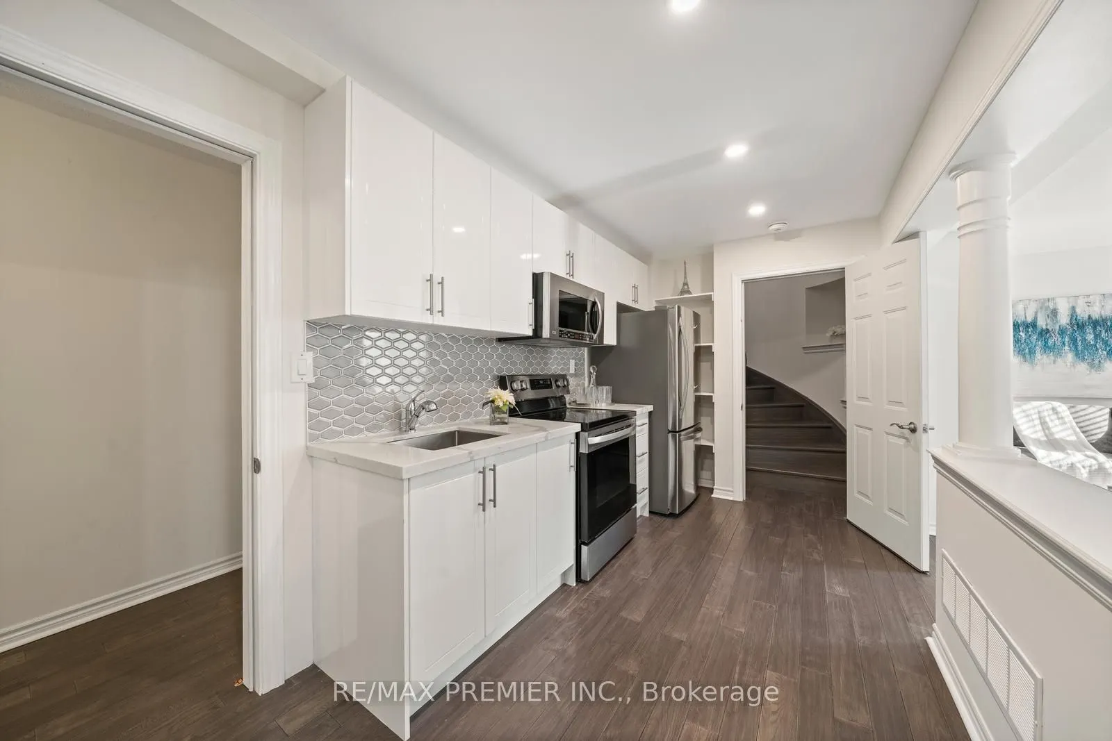 30 Bannockburn Drive