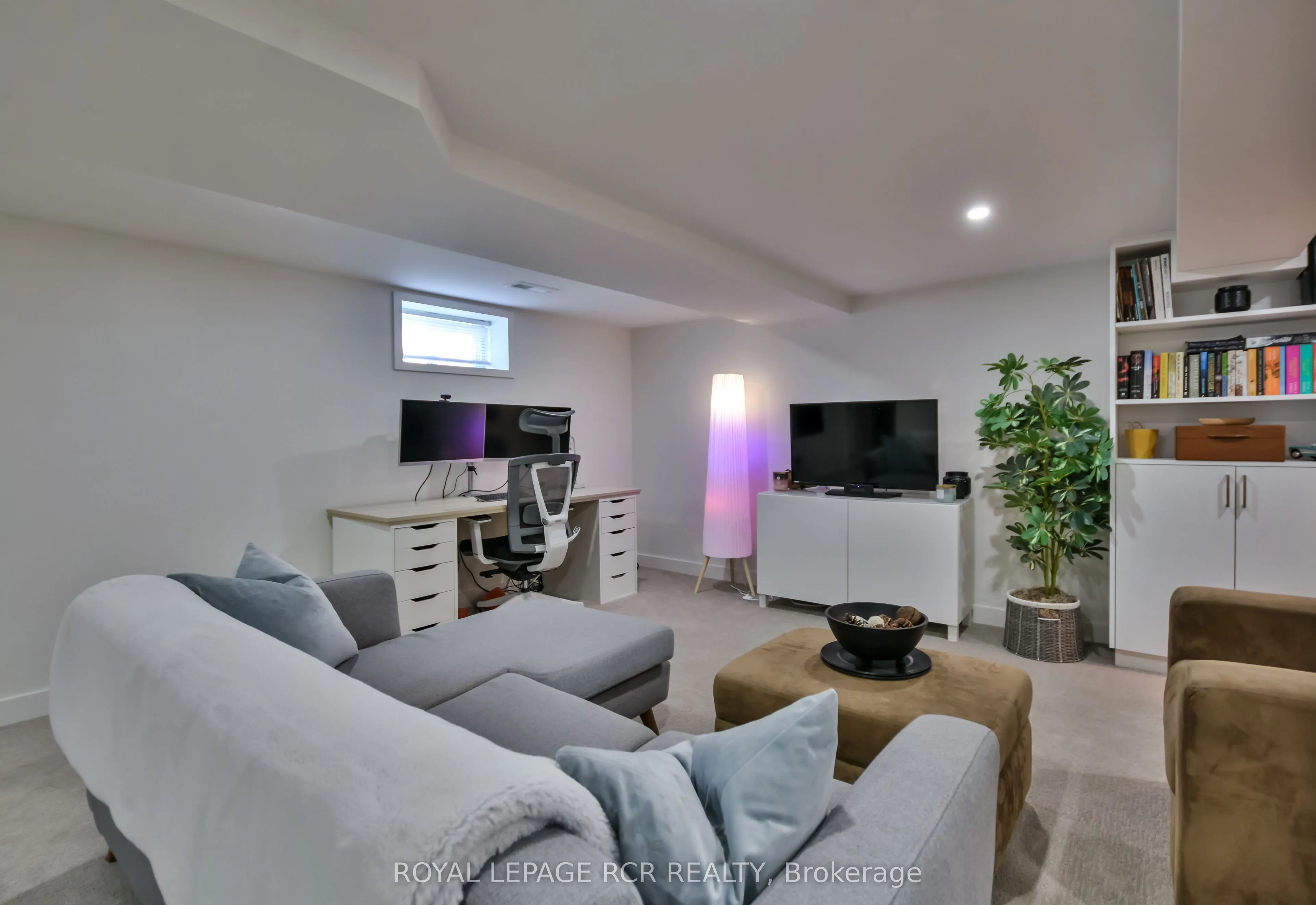 2075 Gilford Road